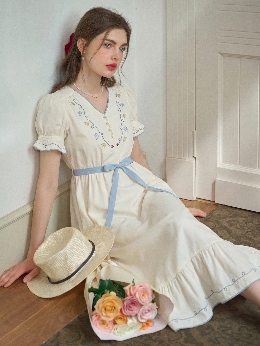 【レア美品】ヌキテパ COTTON VOILE EMB V NECK DRESS Marleigh V-Neck Embroidered Dress
