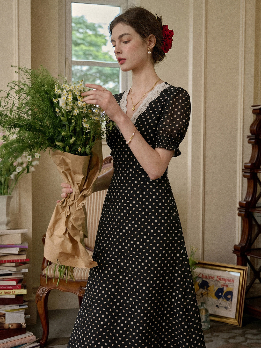 Stormi Charming V-neck Lace Trimmed Floral Print Dress