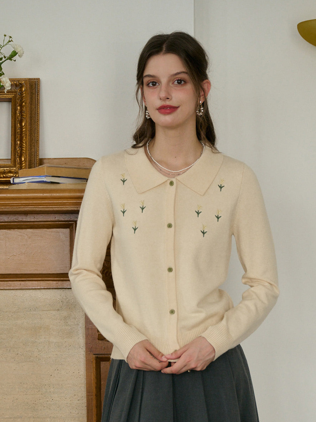 【Final Sale】Skyla Round Neck Embroidery Cardigan