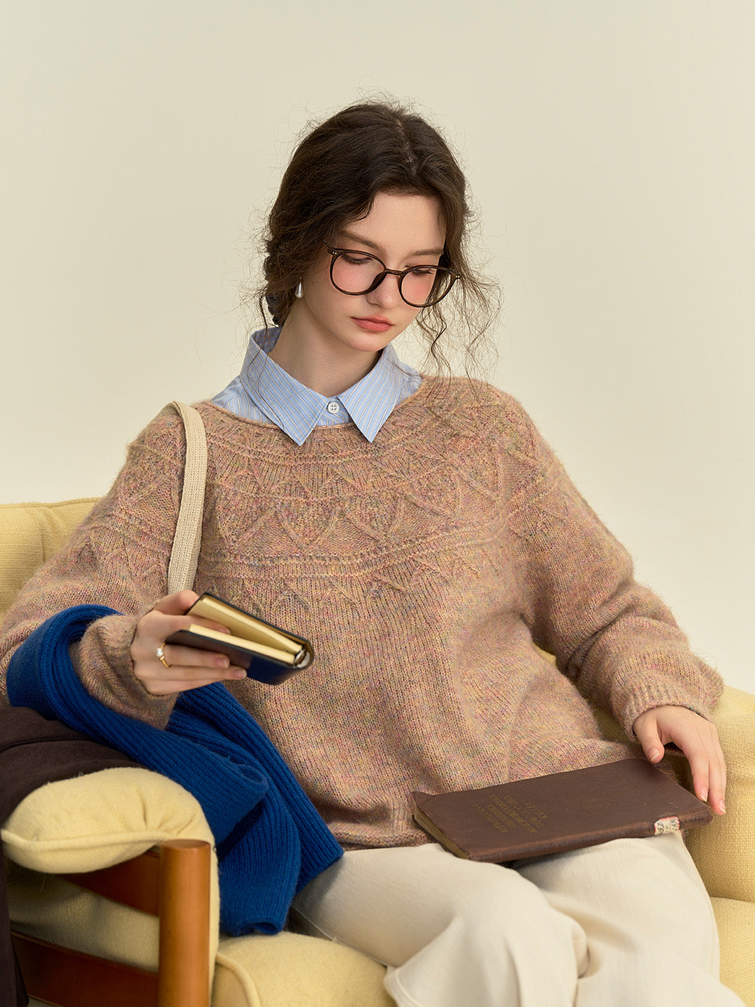 Arely Classic Round Neck Knitted Wool Sweater - Pink