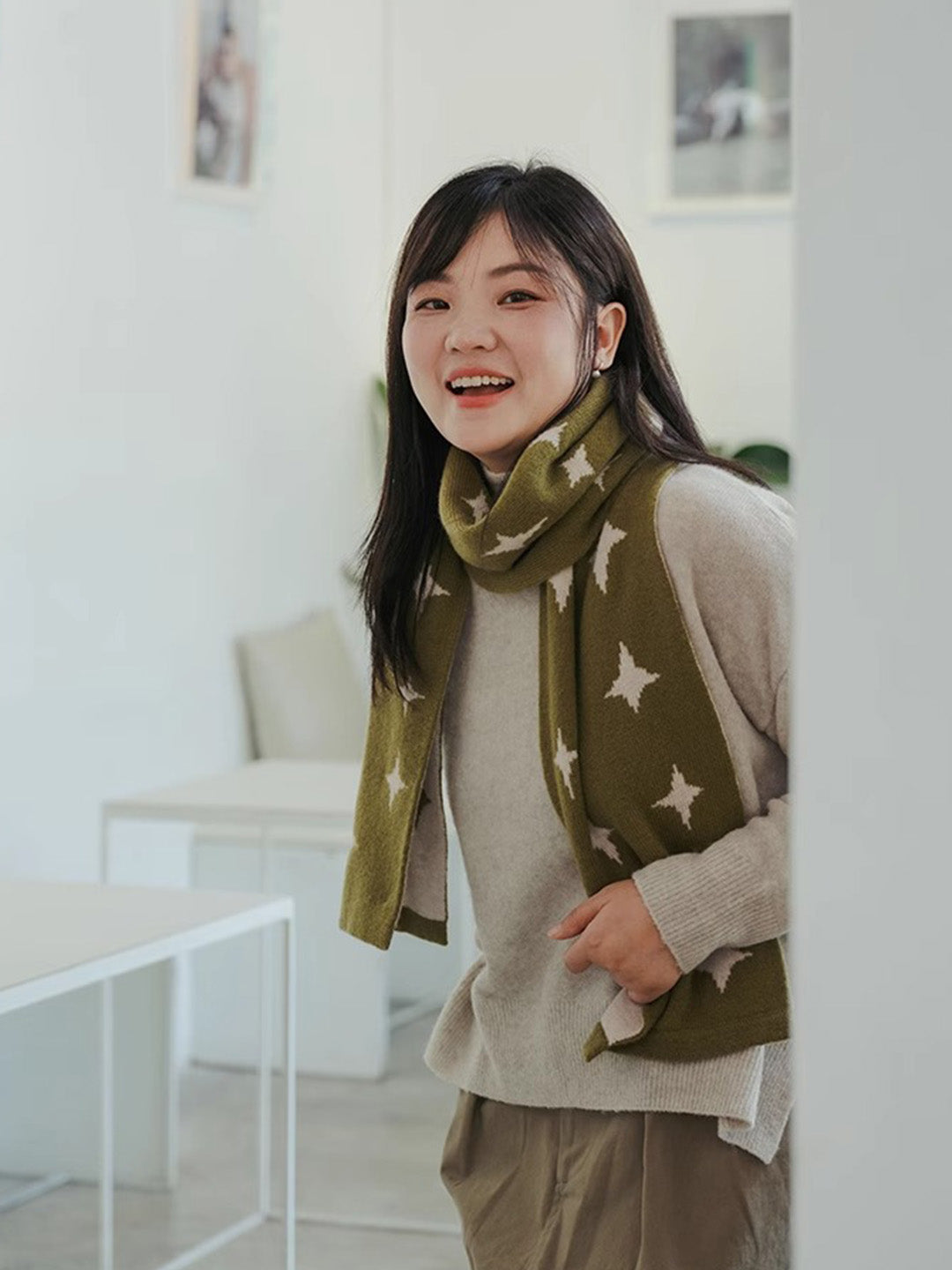 Chowxiaodou 100% Wool Scarf