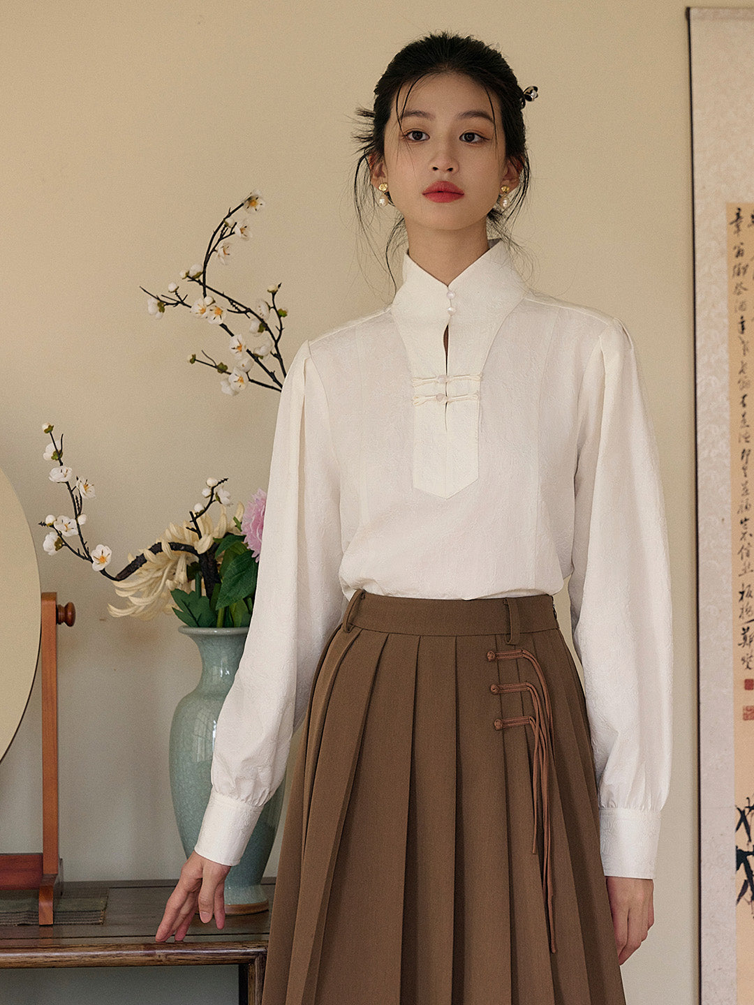 【Final Sale】Dahlia Oriental Frog Button Blouse