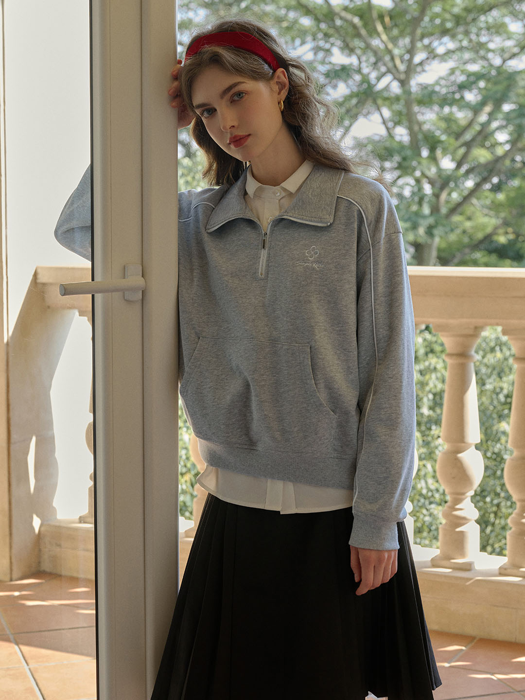 【Final Sale】Kamila Exclusive Logo Embroidered Lapel Sweatshirt