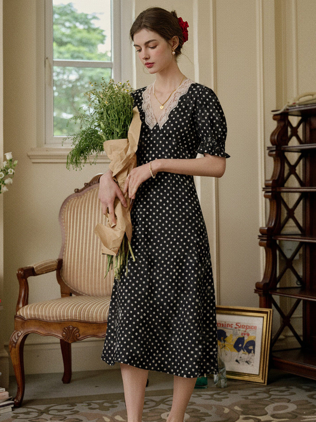 Stormi Charming V-neck Lace Trimmed Floral Print Dress