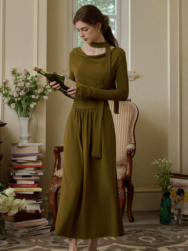 Journee Elegant Romantic Waist Knitted Dress