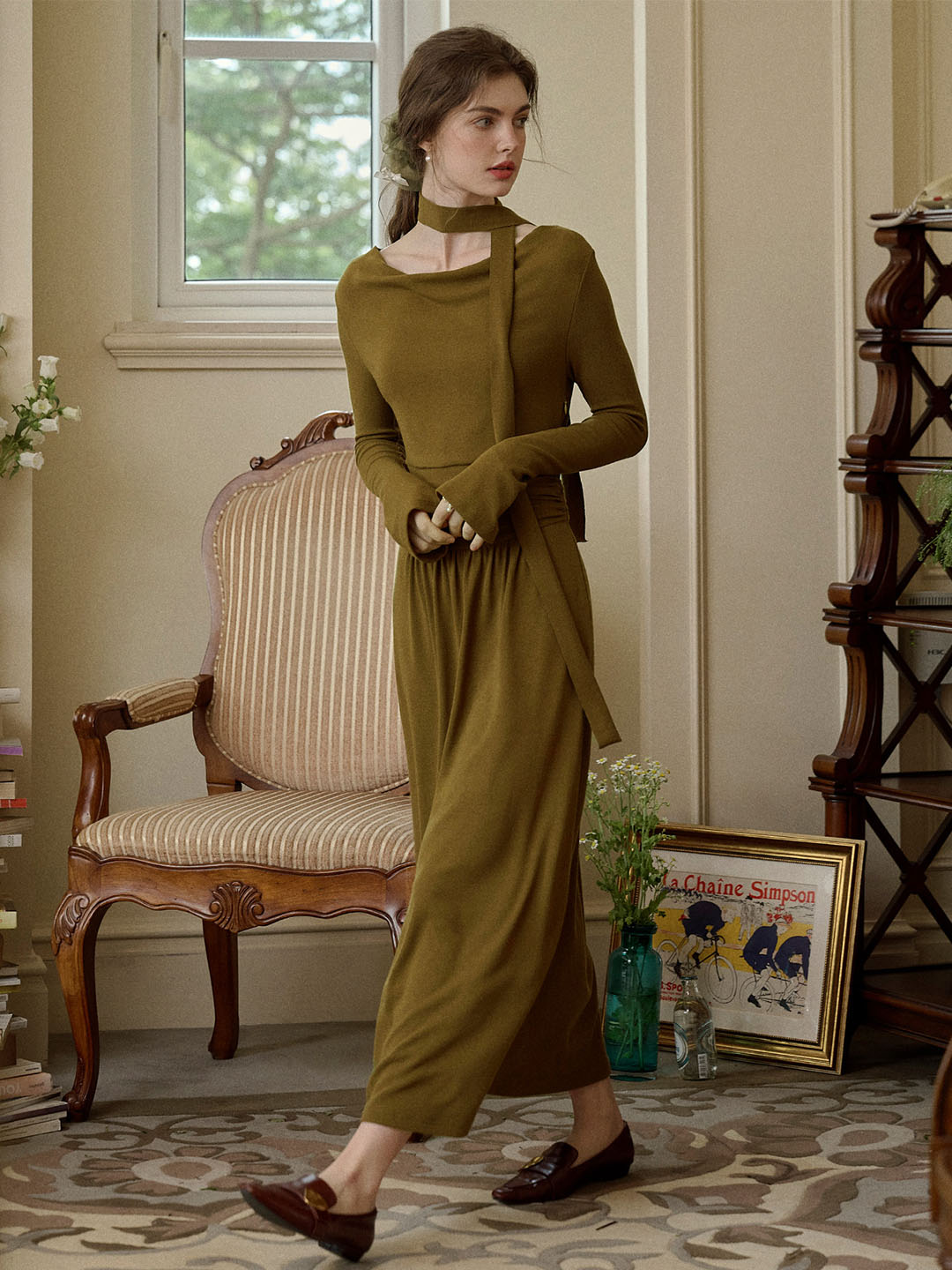 Journee Elegant Romantic Waist Knitted Dress