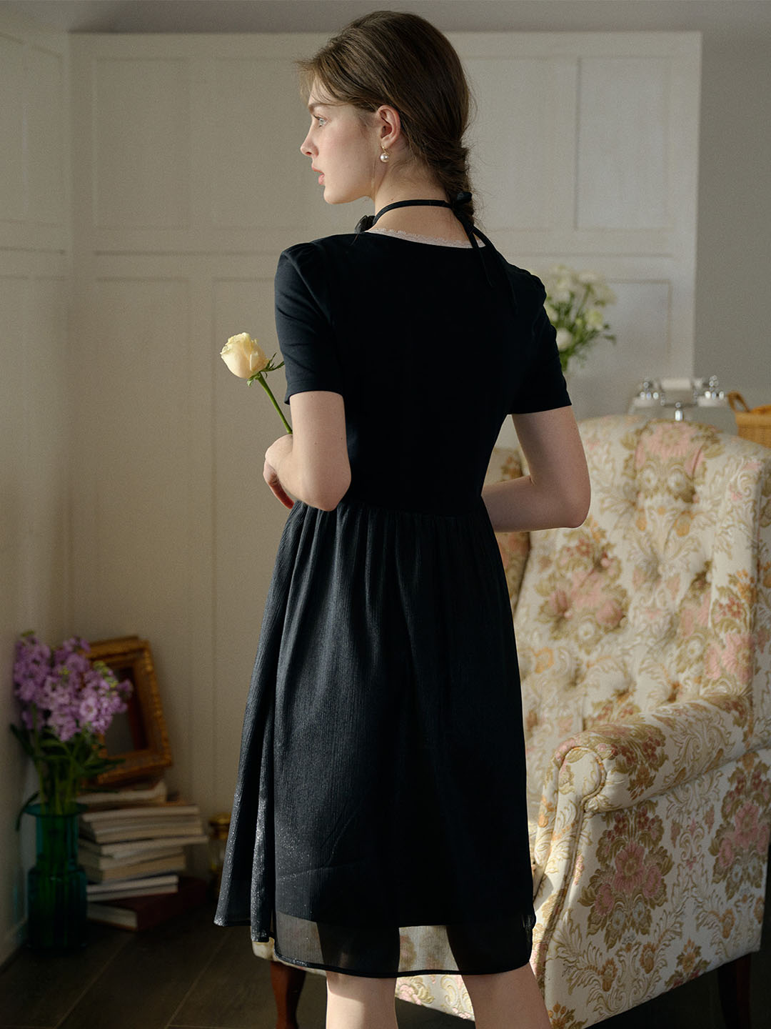 【Final Sale】Viviana Color Block Lace & Rhinestone-Studded Collar Dress (No Rose Choker)
