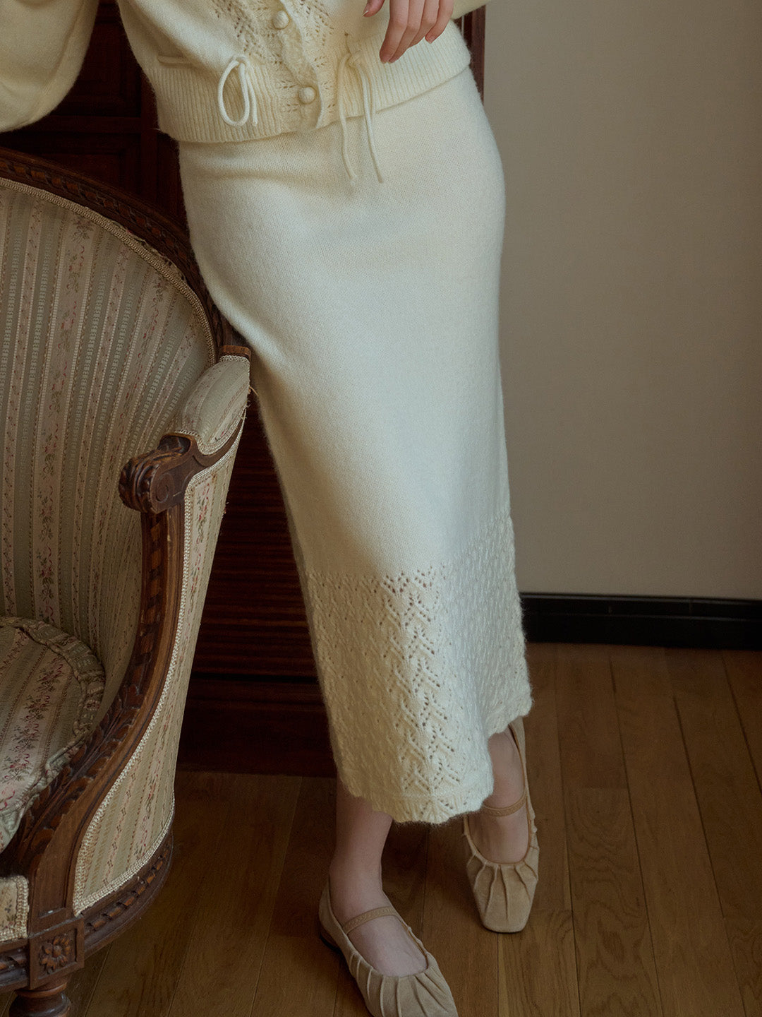 【Final Sale】Charley Cutout Crocheted Hem Skirt