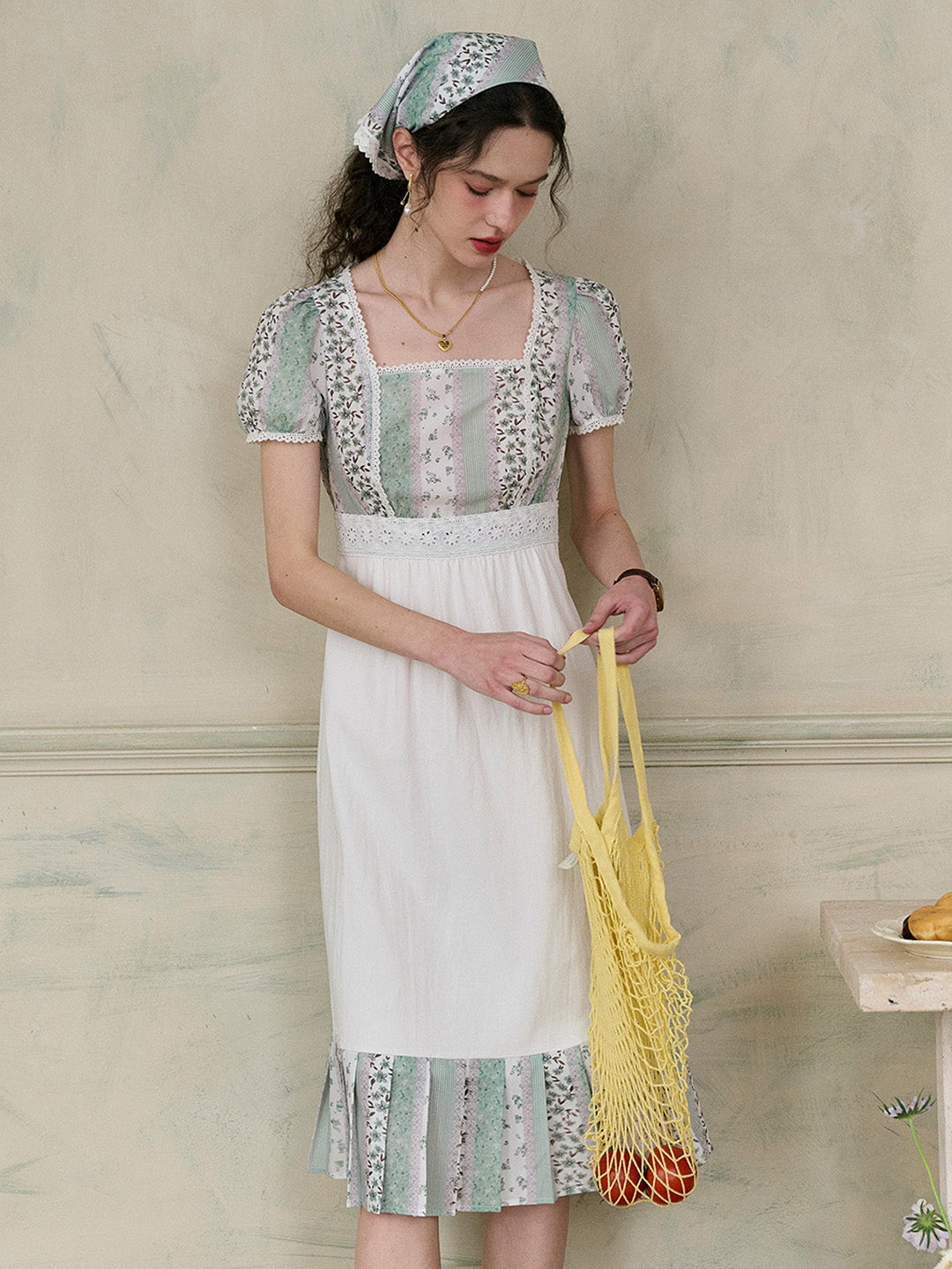 pleated dresses and embroidery 【Final Sale】Bria Square Collar Contrasting Trimmed Floral Pleated Dress, Green / L