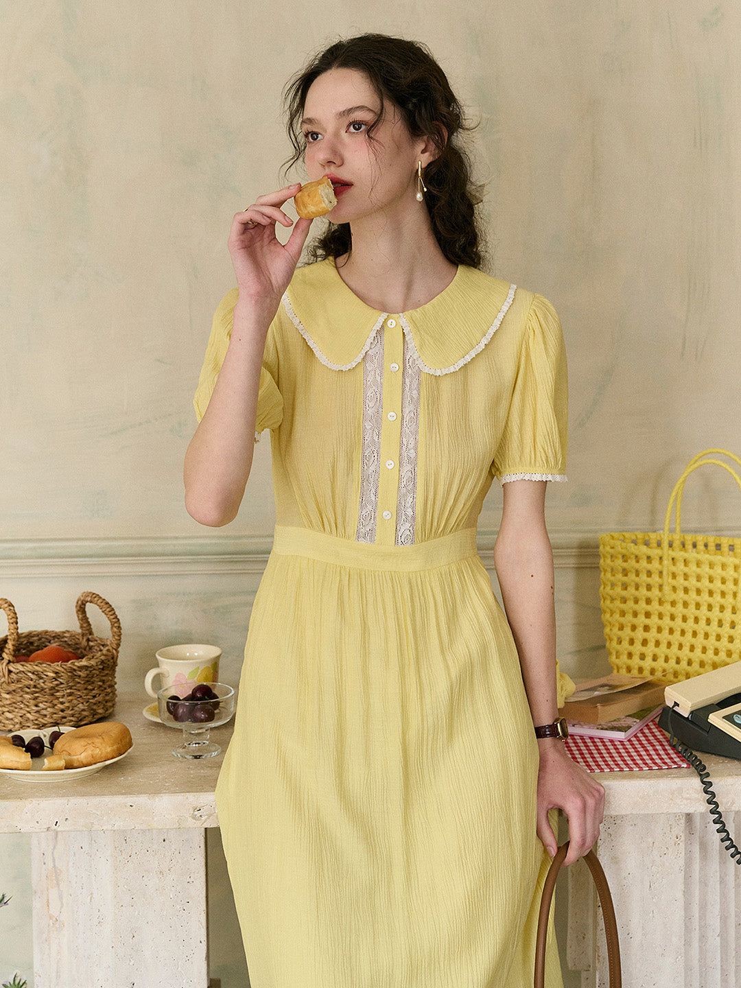 【Final Sale】Raque Classic Notched Lapel Trimmed Dress