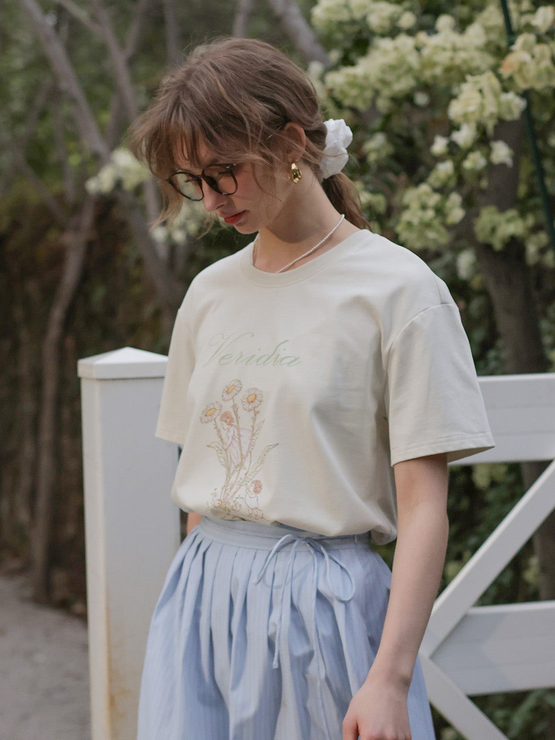 【Final Sale】Maci Round Neck Vintage Pattern T-shirt - Apricot