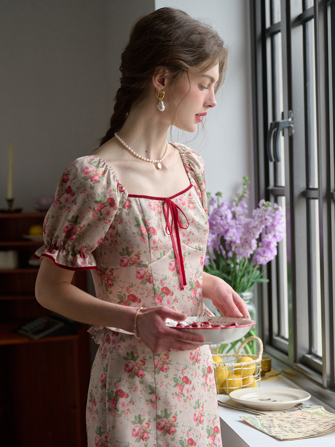 【Final Sale】Zariyah Square Neck Floral Blouse