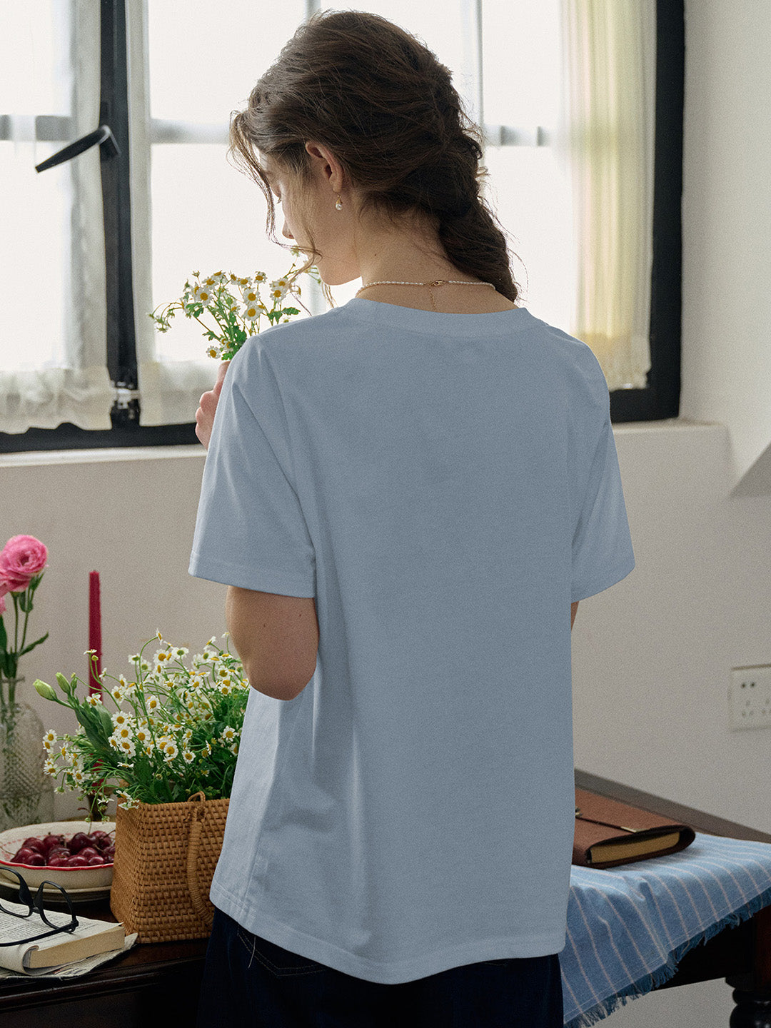【Final Sale】Kitty Round Neck Embroidered 100% Cotton T-shirt