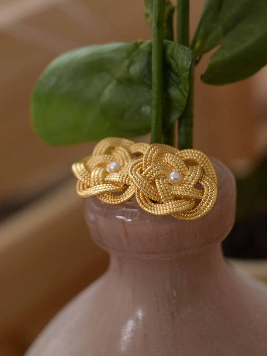 Macaron Vintage Gold Earrings