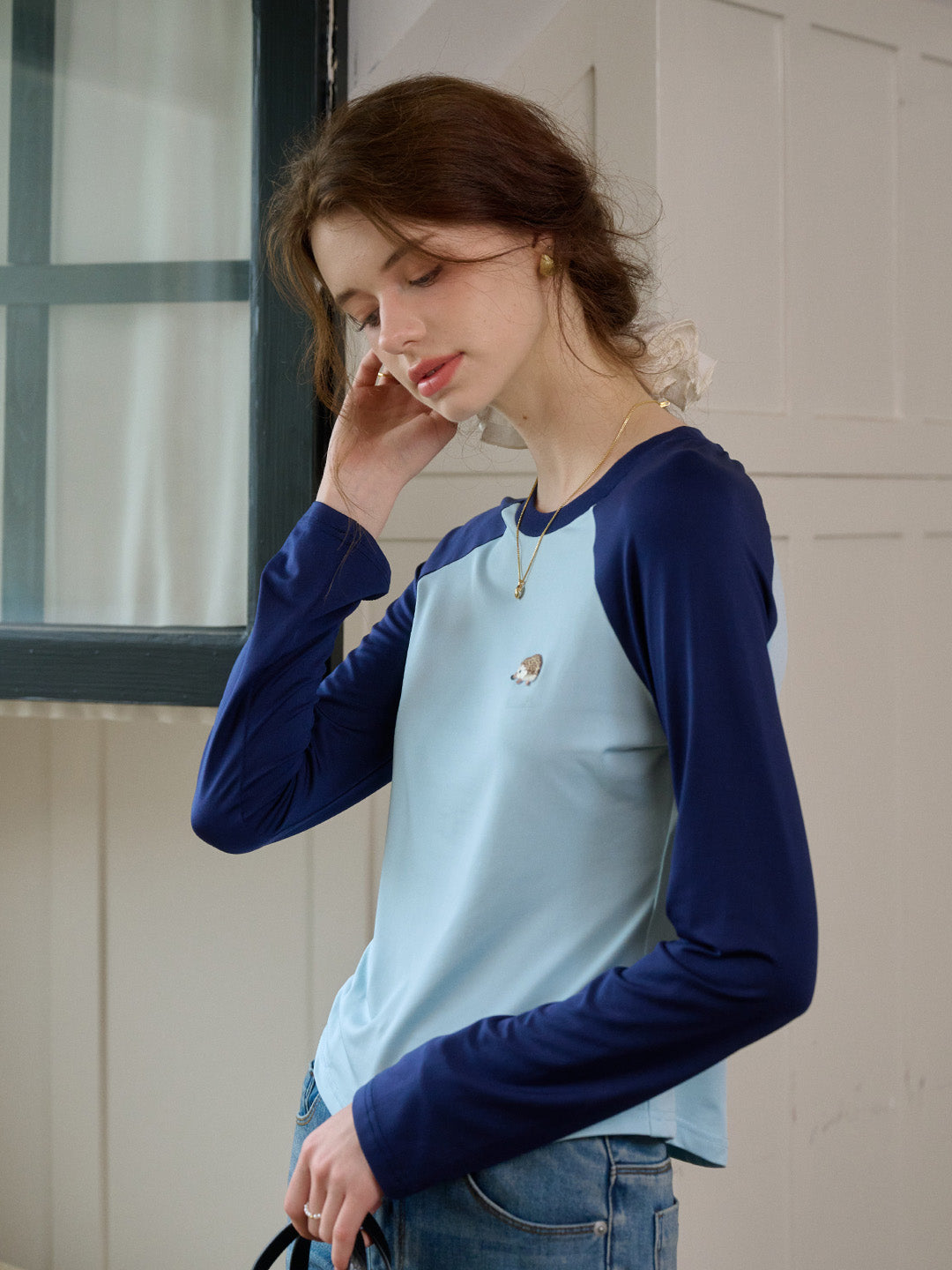 【Final Sale】Abby Round Neck Embroidery Top