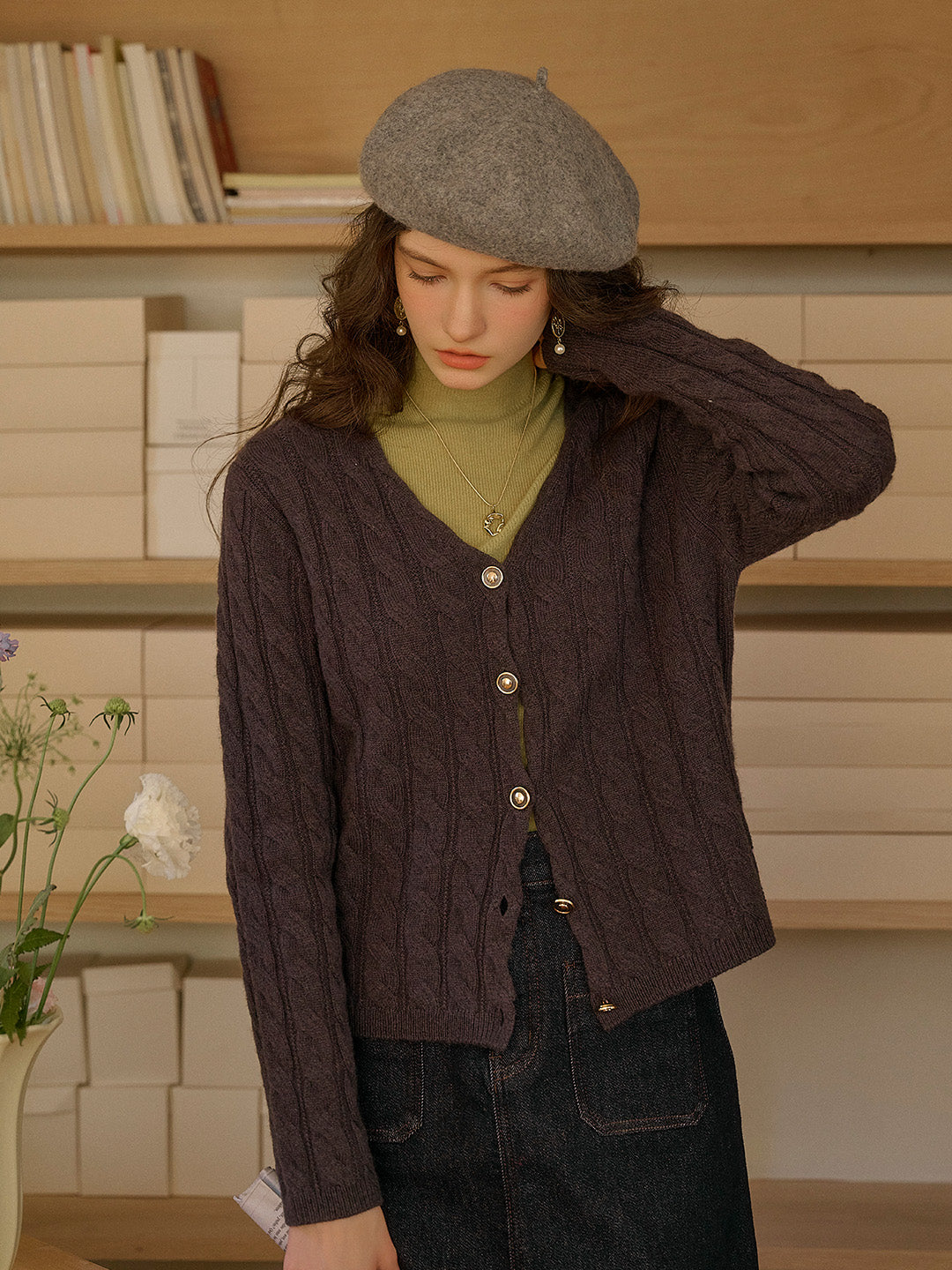 Aviana Versatile V-Neck 100% Wool Retro Cable-Knit Texture Sweater Cardigan