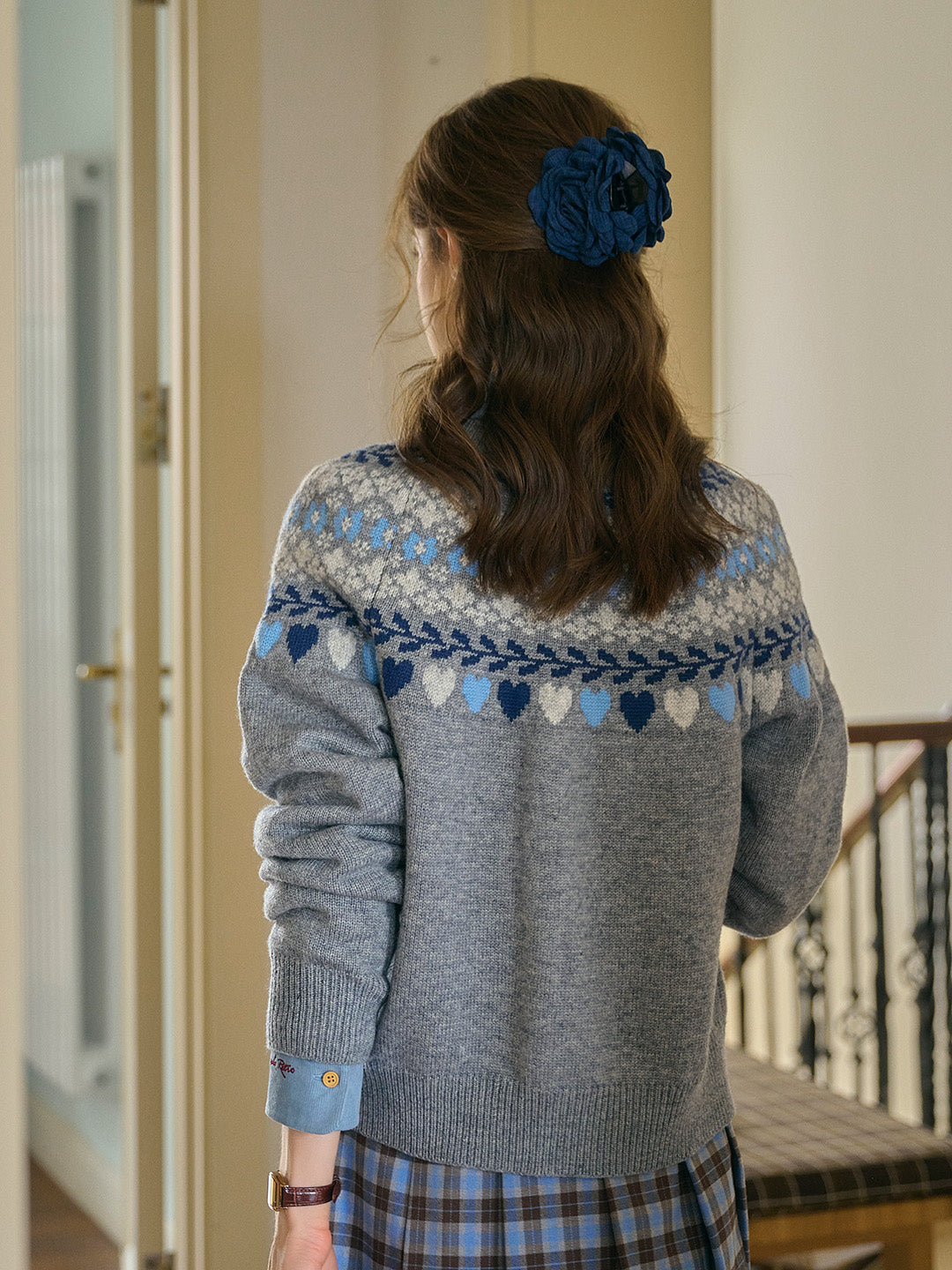 Jessie Classic Crew Collar SR Exclusive Design Fair Isle Cardigan-Apricot