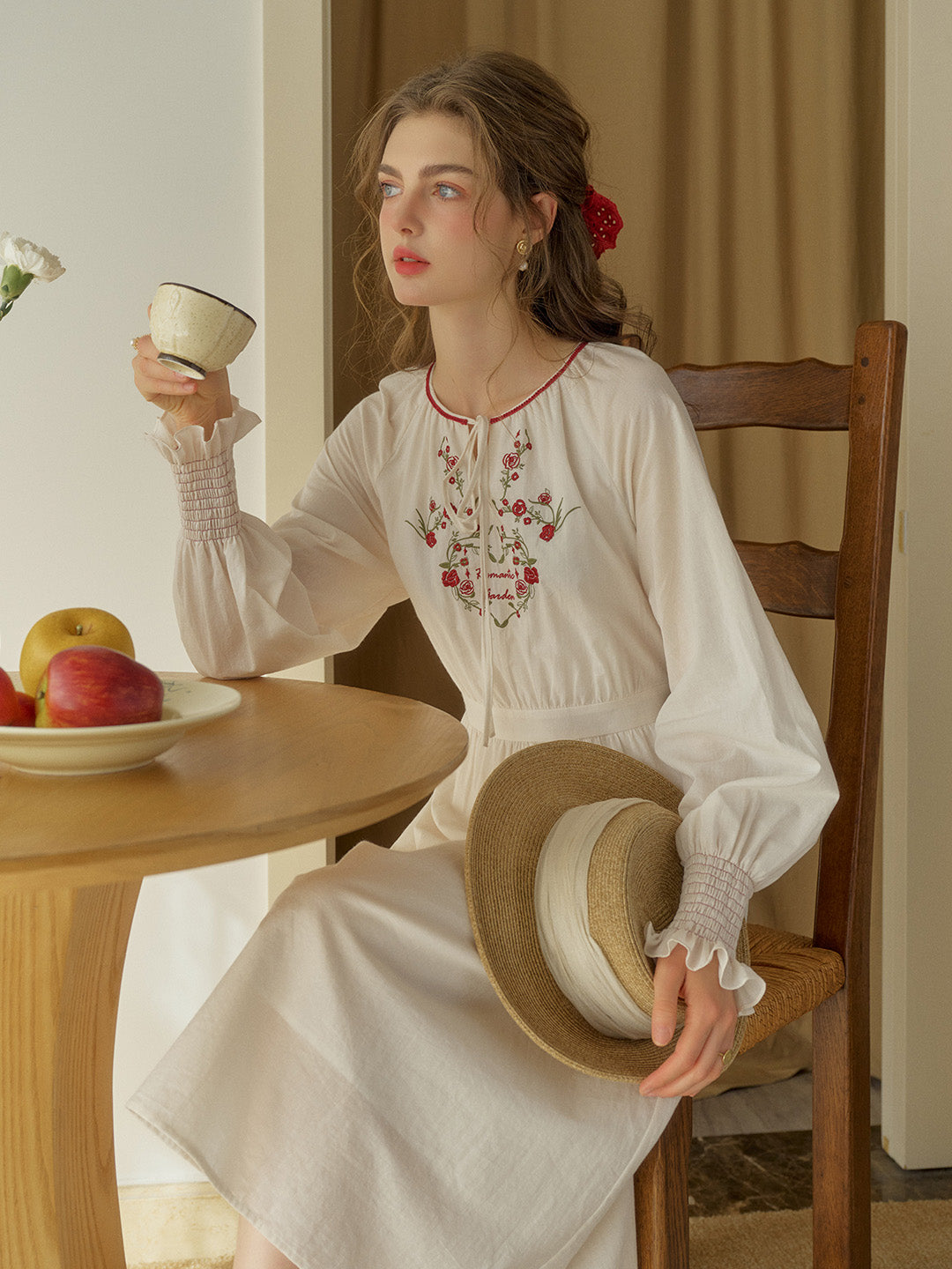 【Final Sale】Zinnia Round Neck Rose Embroidered Dress