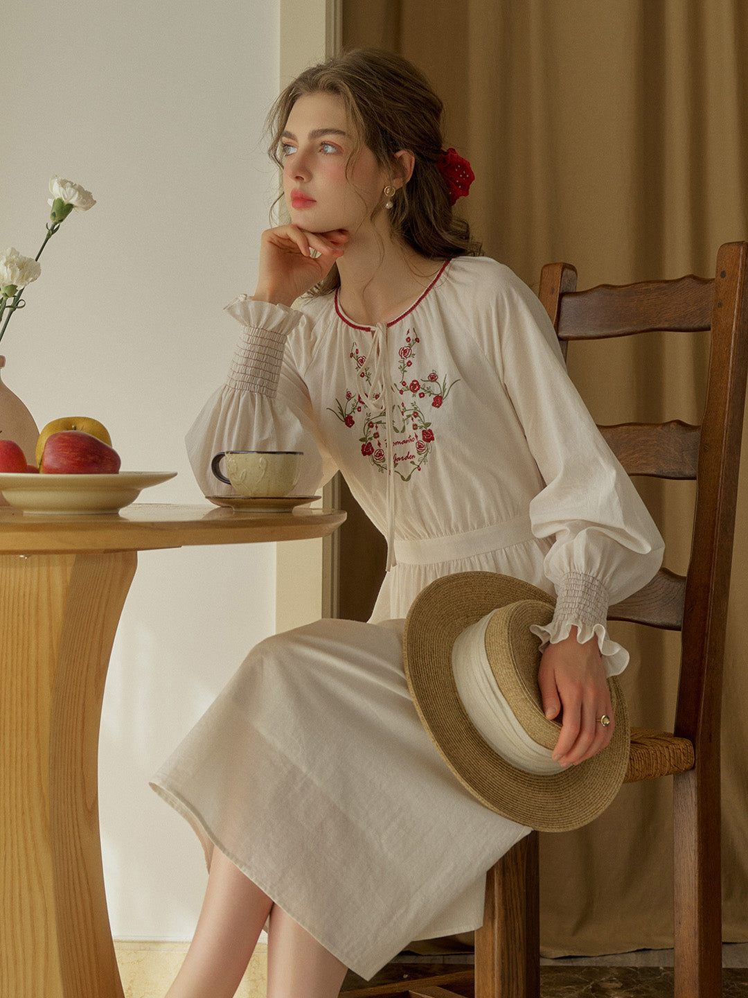 【Final Sale】Zinnia Round Neck Rose Embroidered Dress