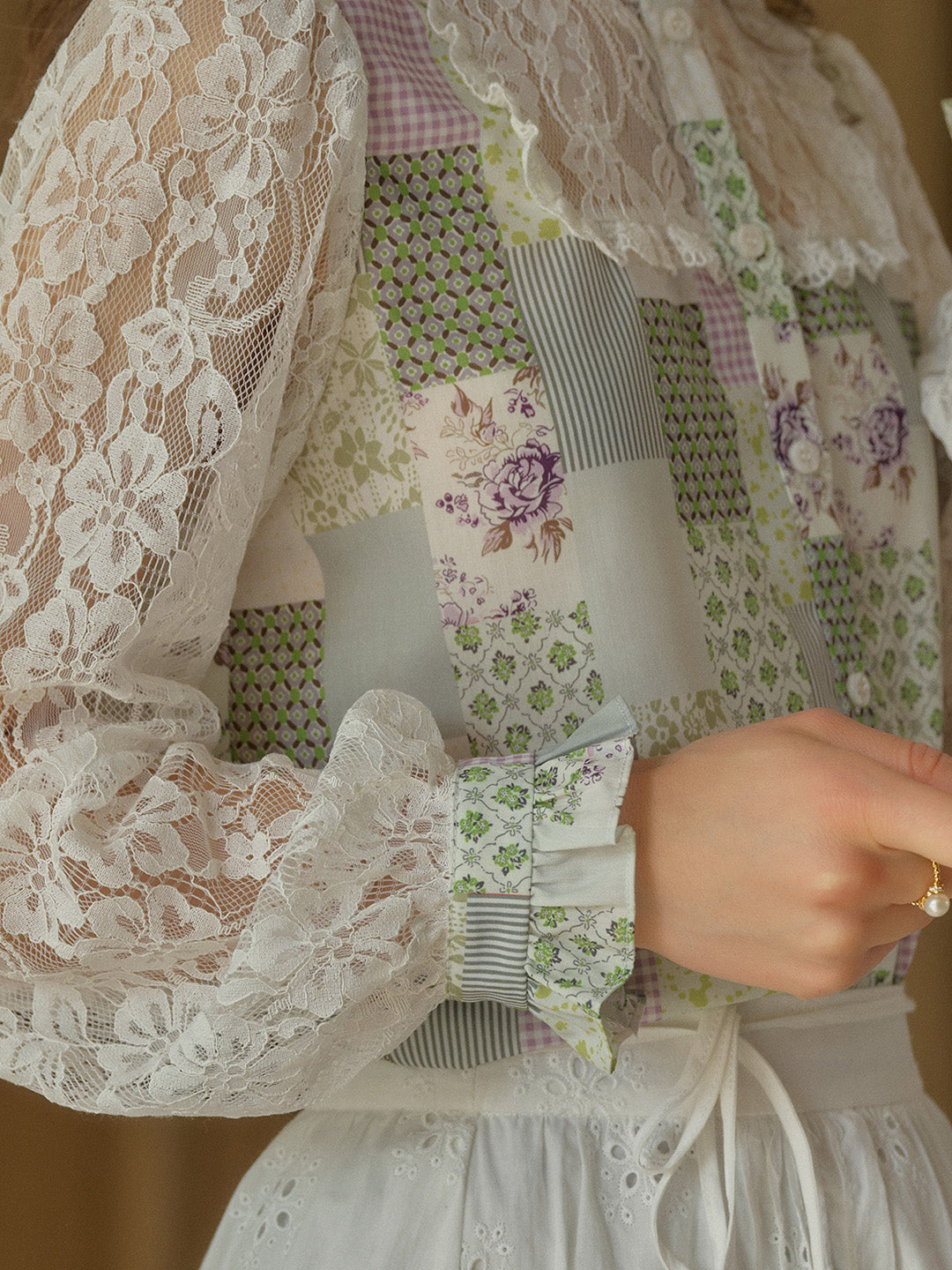 【Final Sale】Vivienne Lace Collar Patchwork Blouse - Yellow