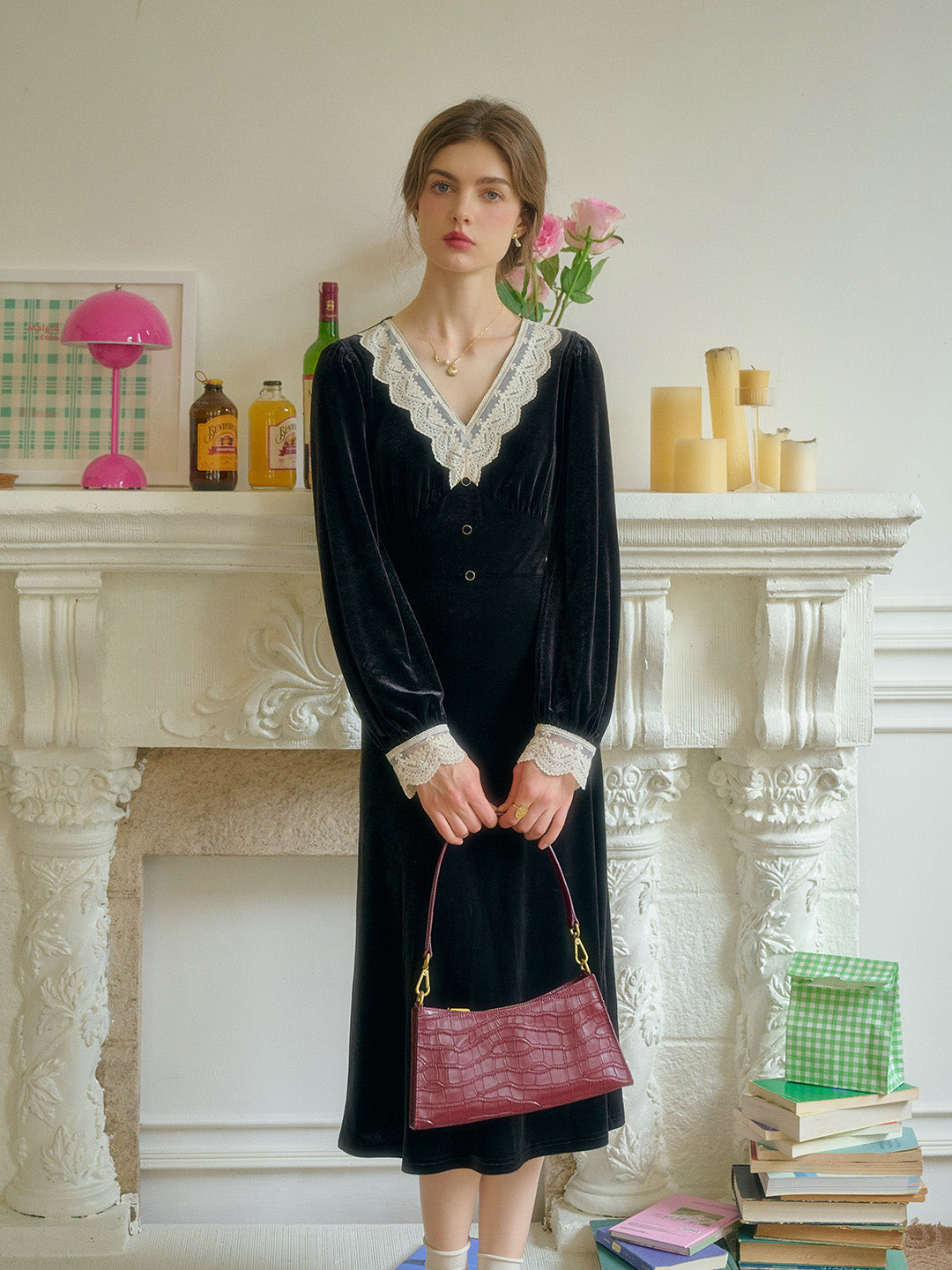 Kristen Elegant V-Neck Contrasting Lace Velvet Dress