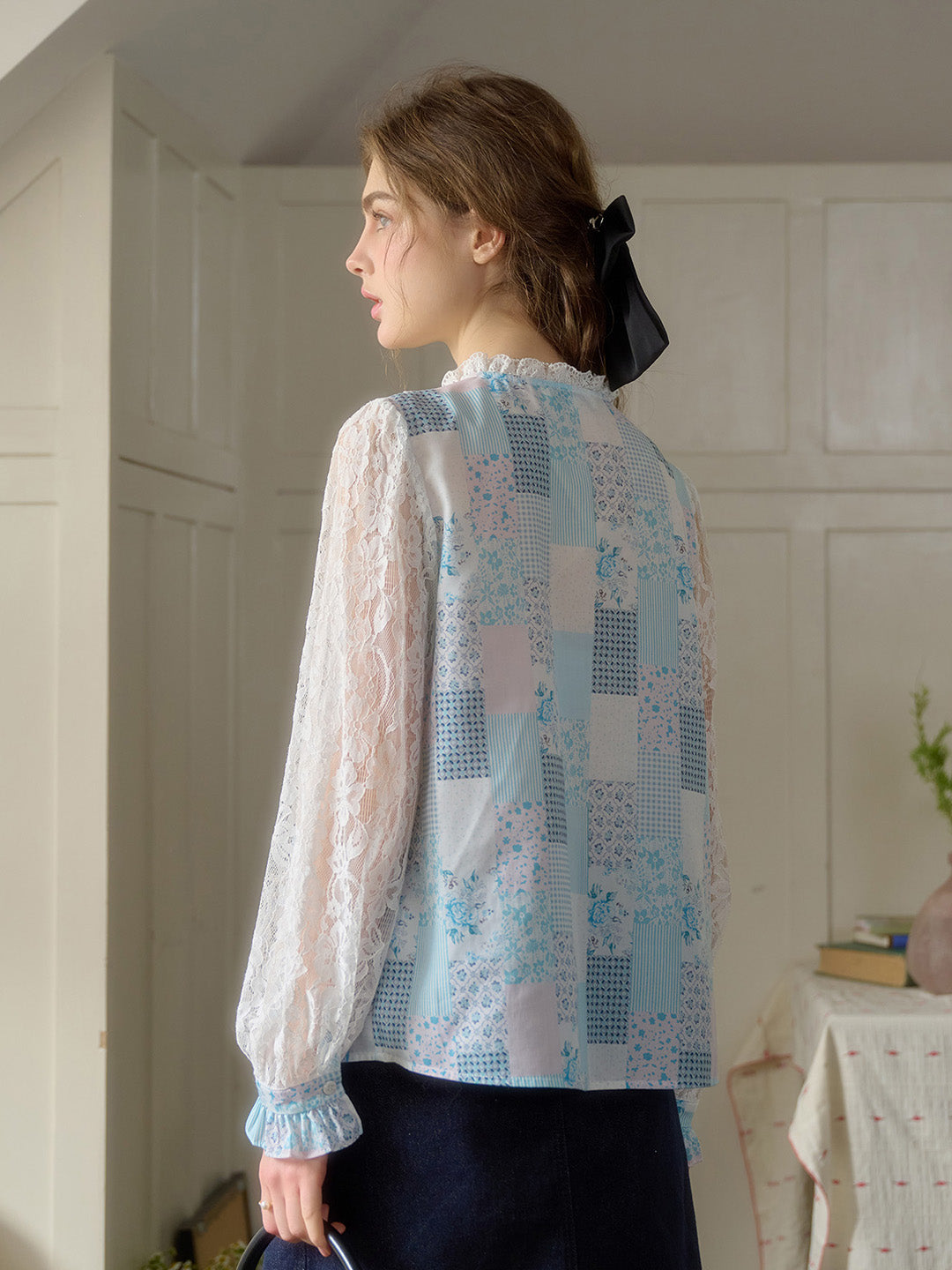 【Final Sale】Vivienne Lace Collar Patchwork Blouse - Yellow