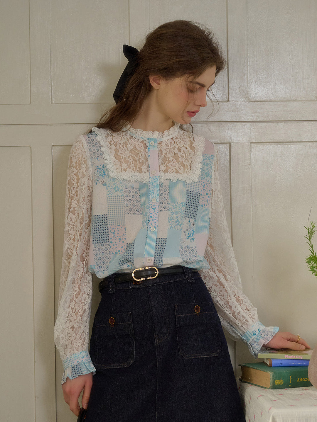 【Final Sale】Vivienne Lace Collar Patchwork Blouse - Yellow