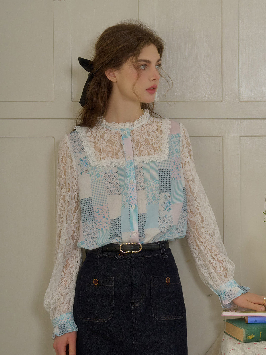 【Final Sale】Vivienne Lace Collar Patchwork Blouse - Yellow