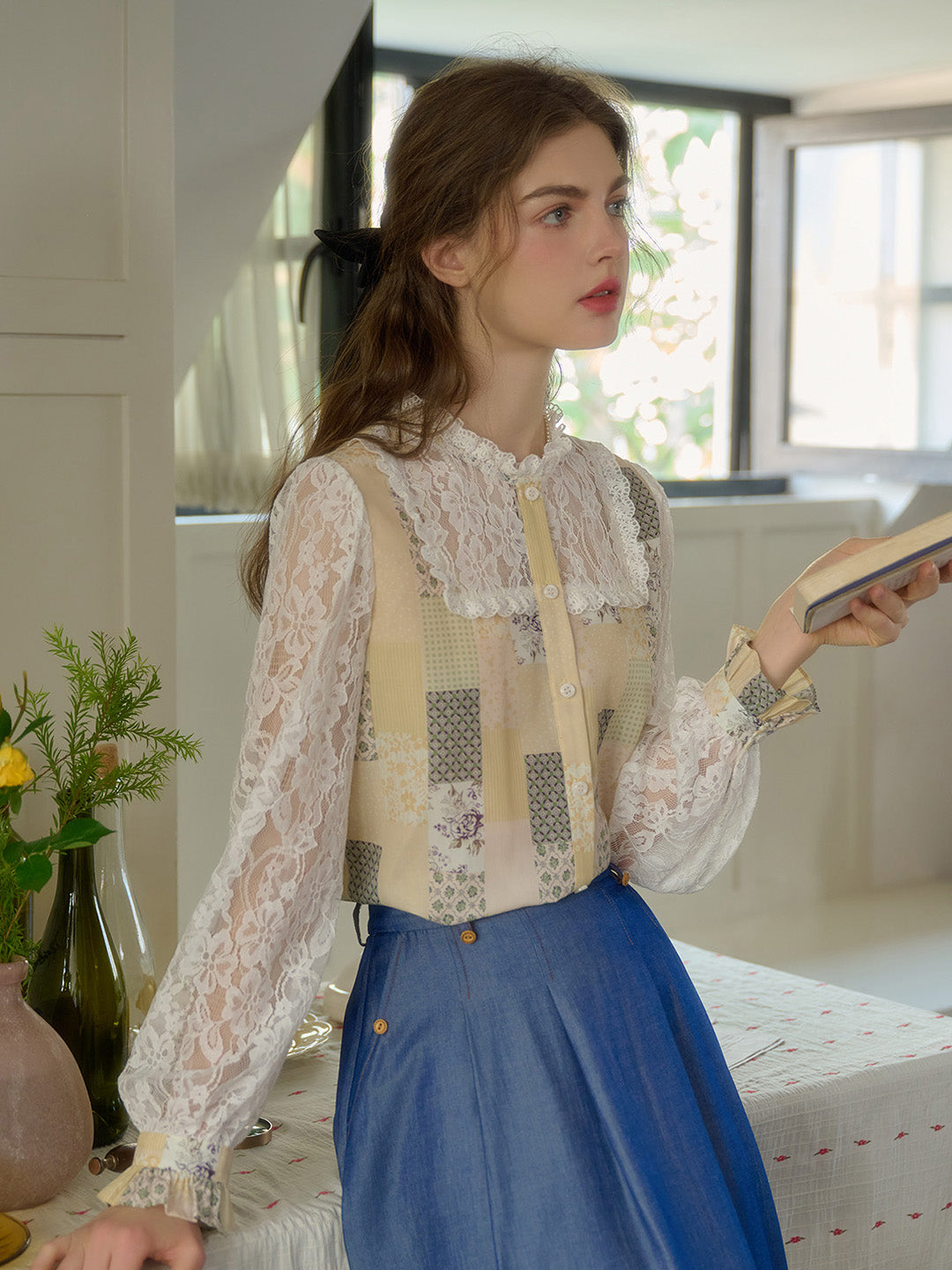 【Final Sale】Vivienne Lace Collar Patchwork Blouse - Yellow