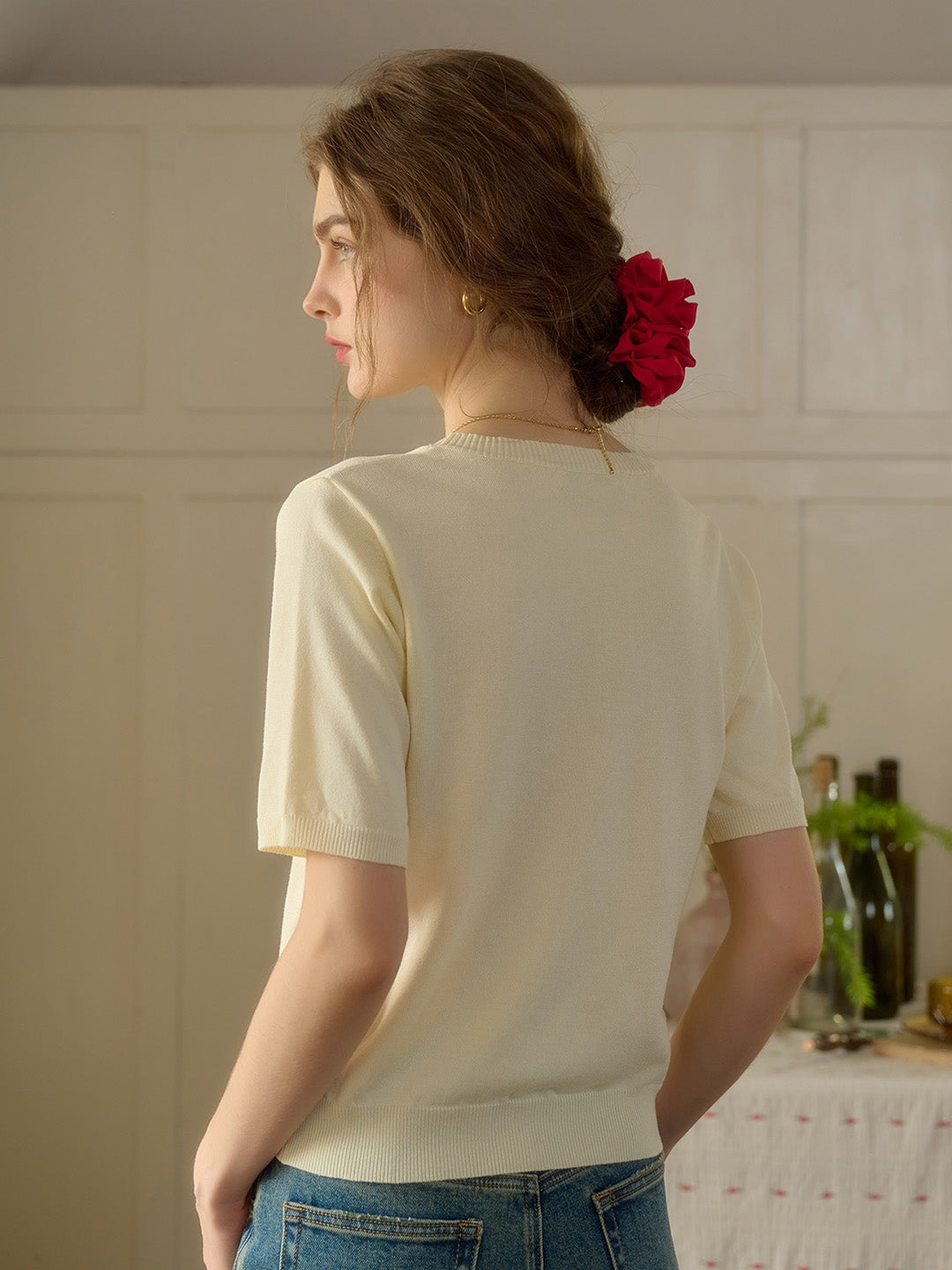 【Final Sale】Lillie Round Neck Embroidery Knit Top