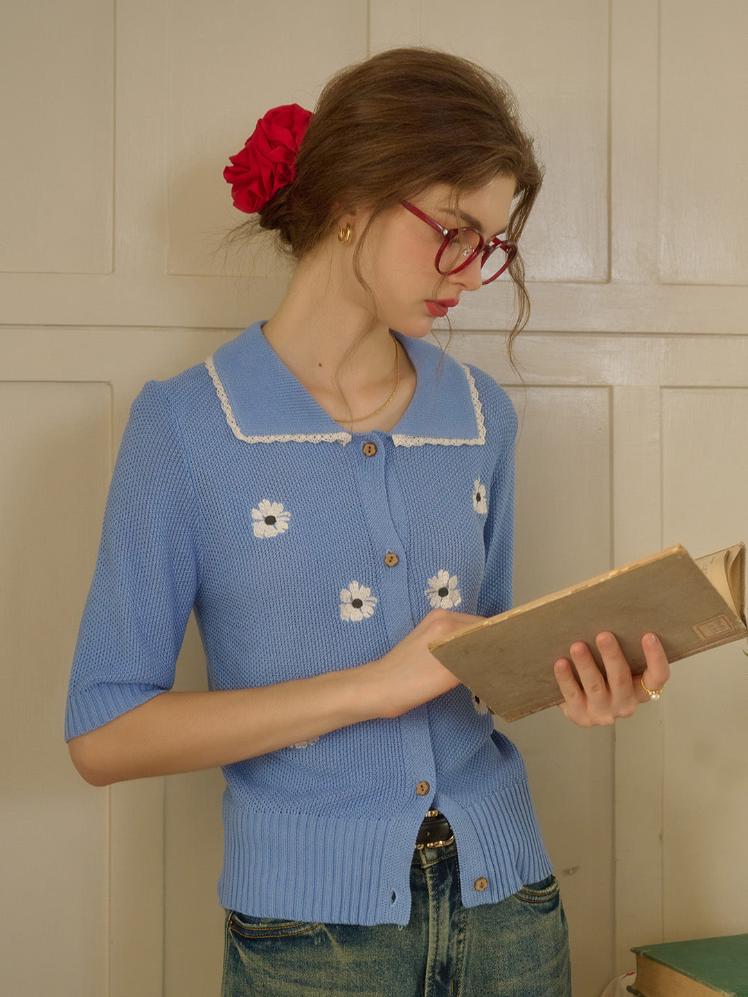 【Final Sale】Cora Round Neck Embroidery Cardigan