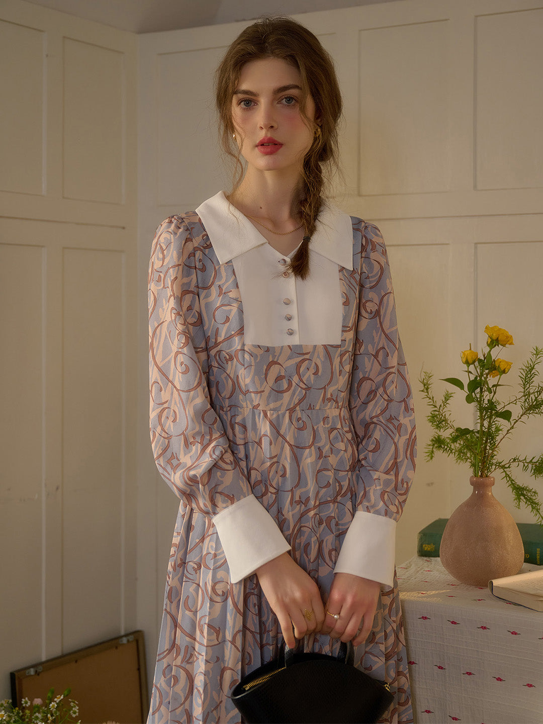【Final Sale】Paula V-Neck Floral Dress