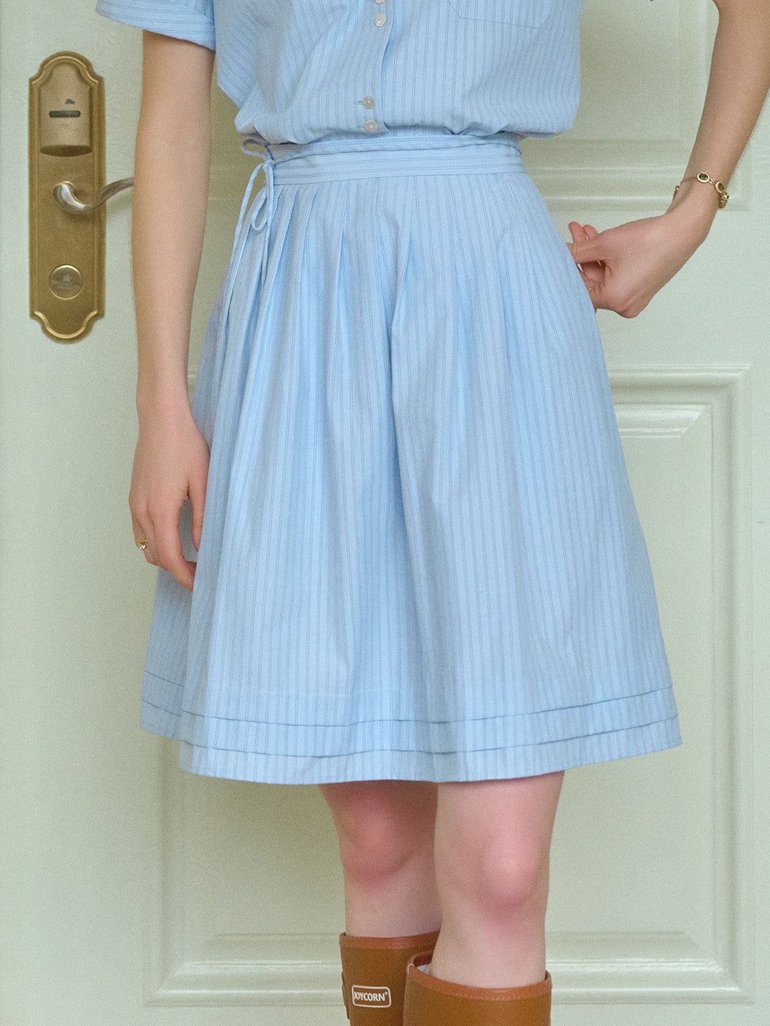 One piece style A-line pleated skirt main image 0