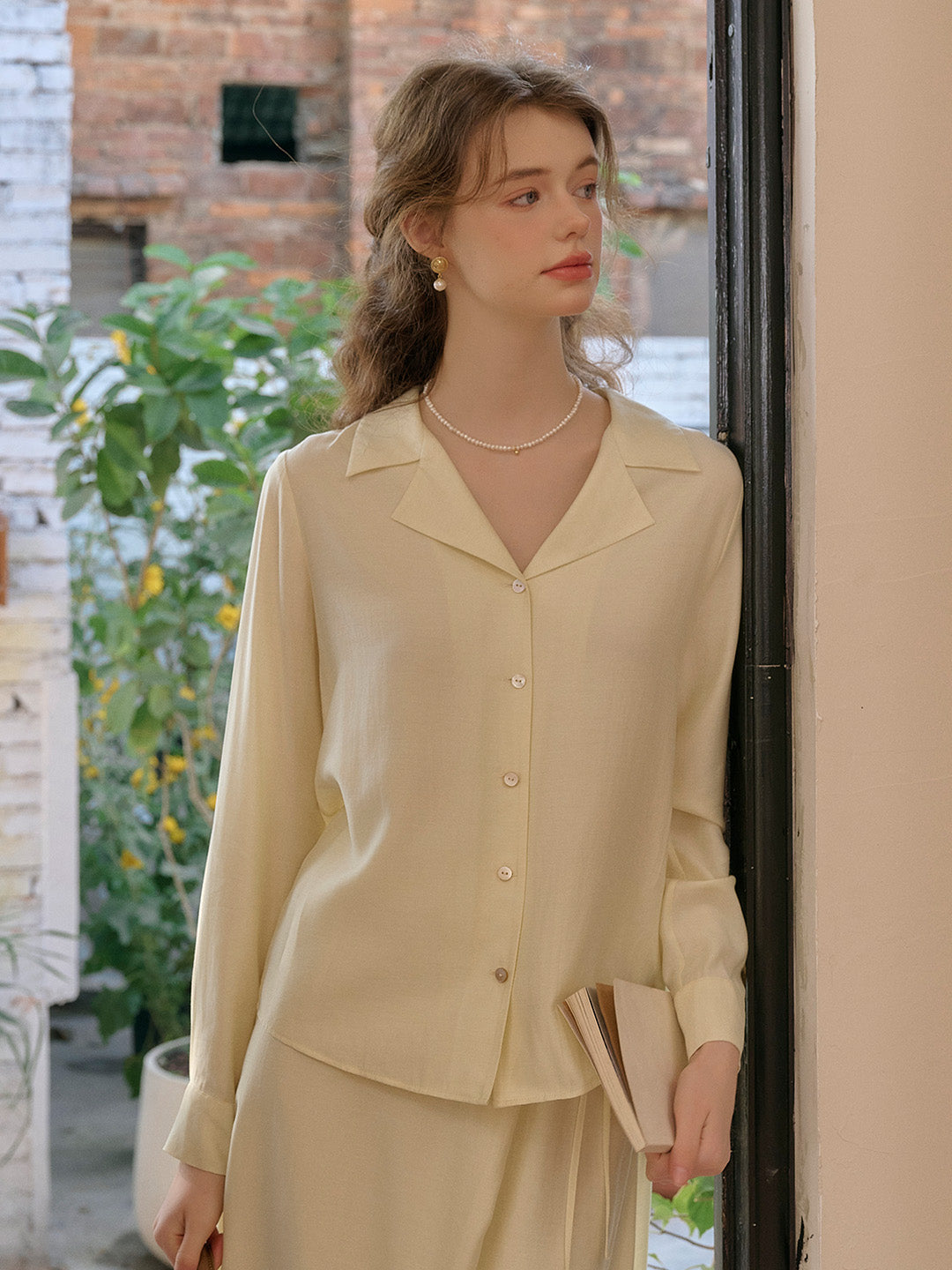 【Final Sale】Isla V-Neck Lapel Wool Shirt- Yellow