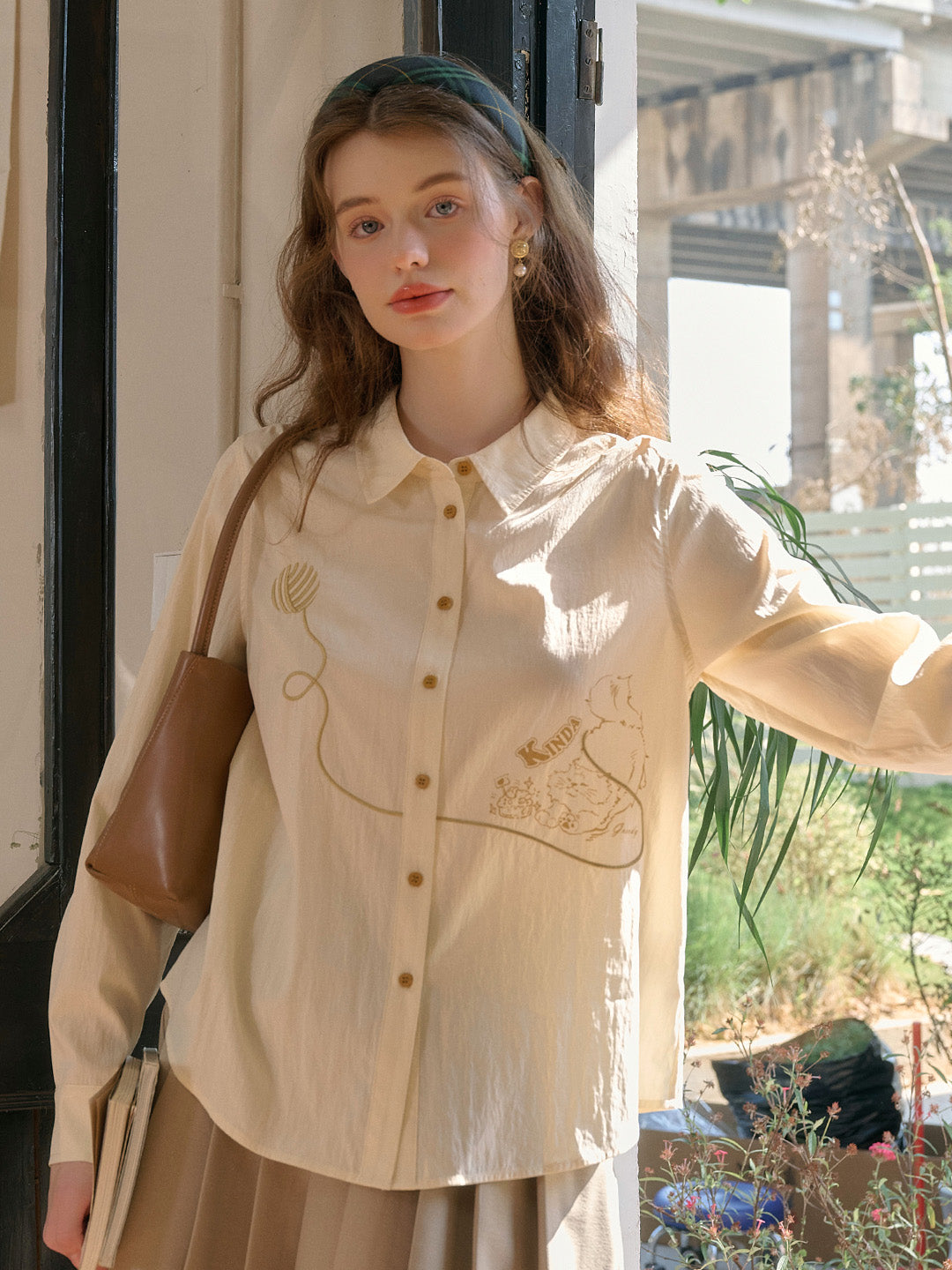 【Final Sale】Keira Lapel Embroidery Shirt - Yellow