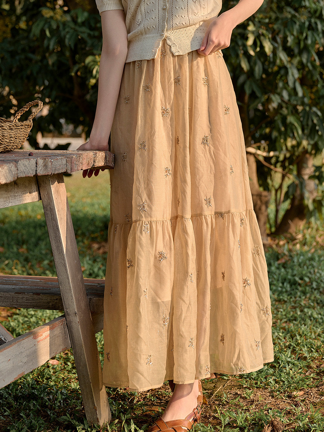 Gwendolyn Embroidery Midi Skirt