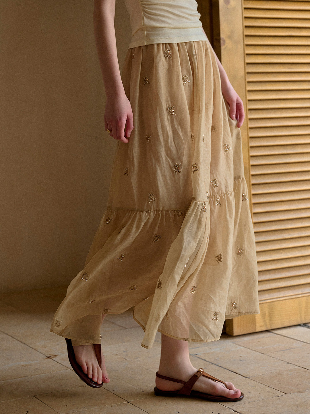 Gwendolyn Embroidery Midi Skirt