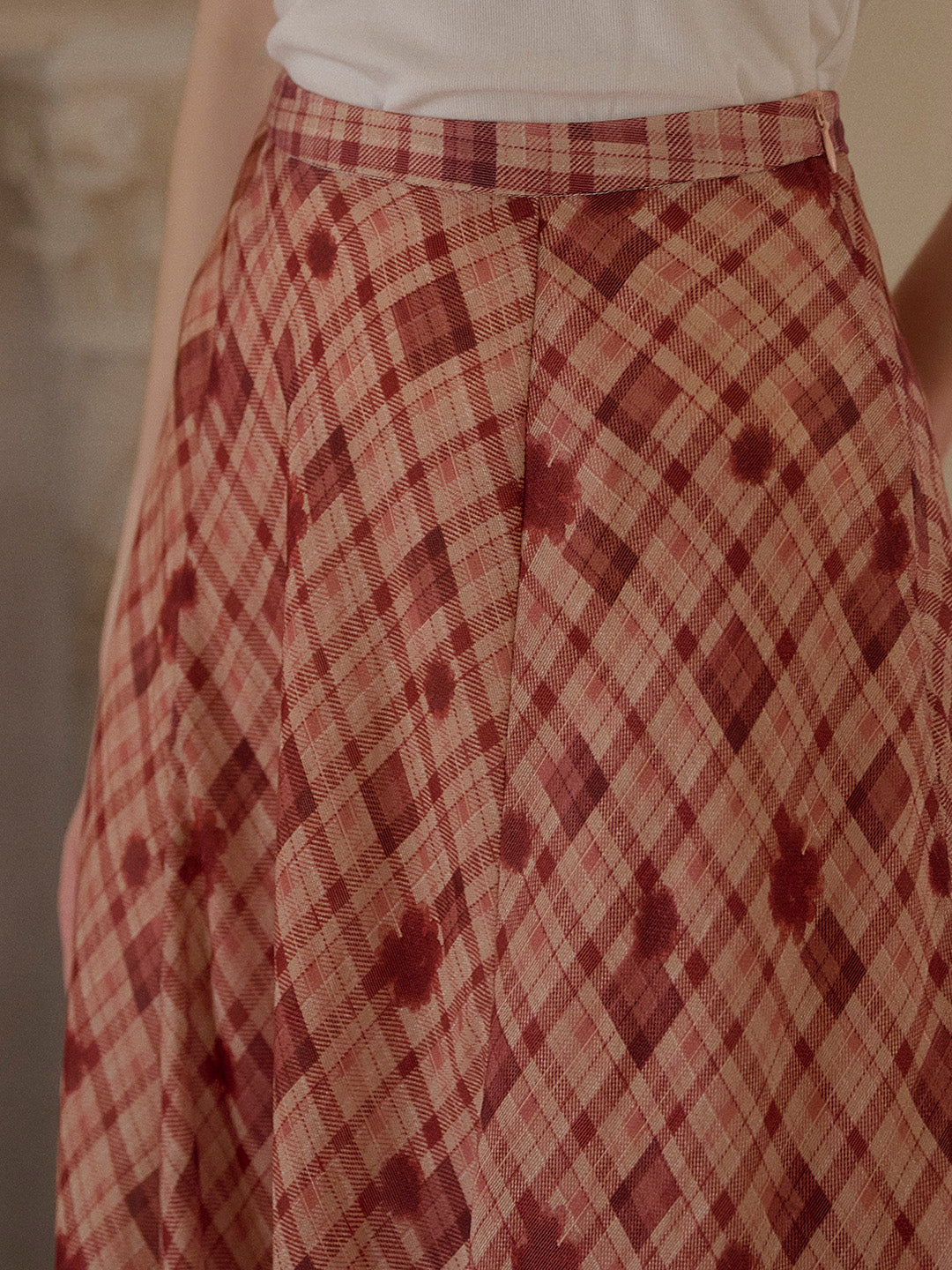 Elena Wave Edge Plaid Skirt