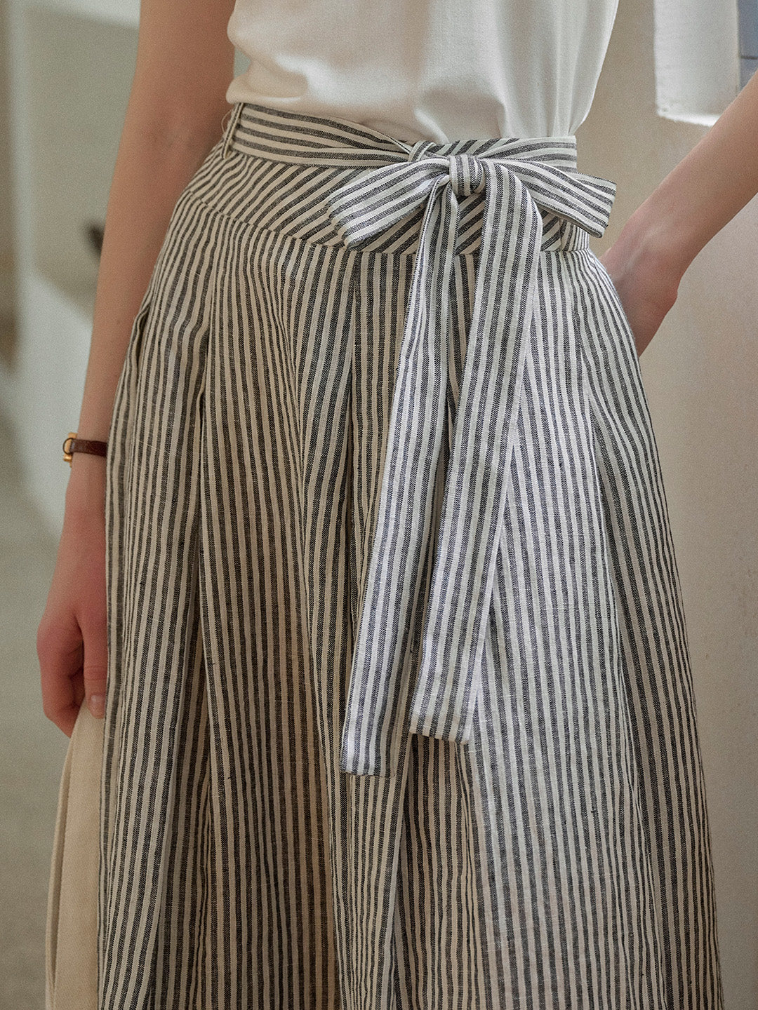 Ava Stripe Pleated 100% Linen Skirt