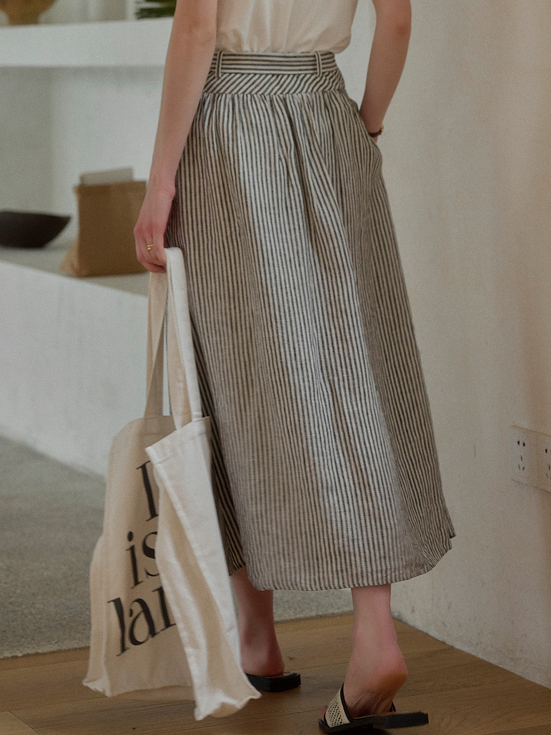 Ava Stripe Pleated 100% Linen Skirt