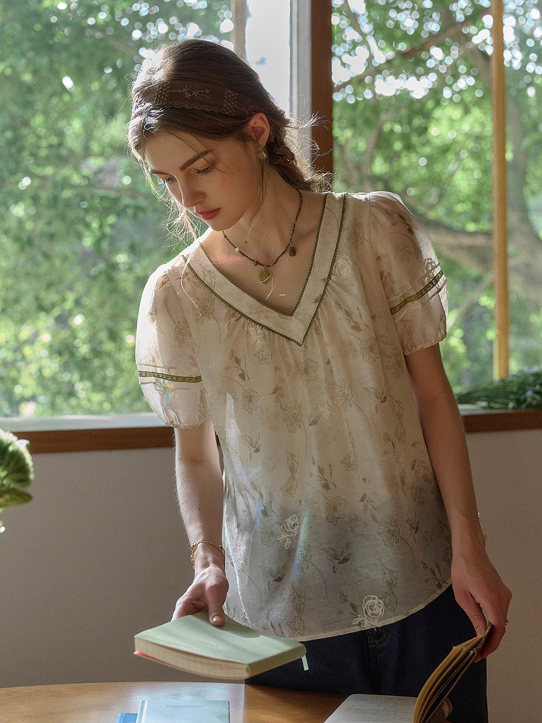 Olivia V-Neck Embroidery Floral Blouse