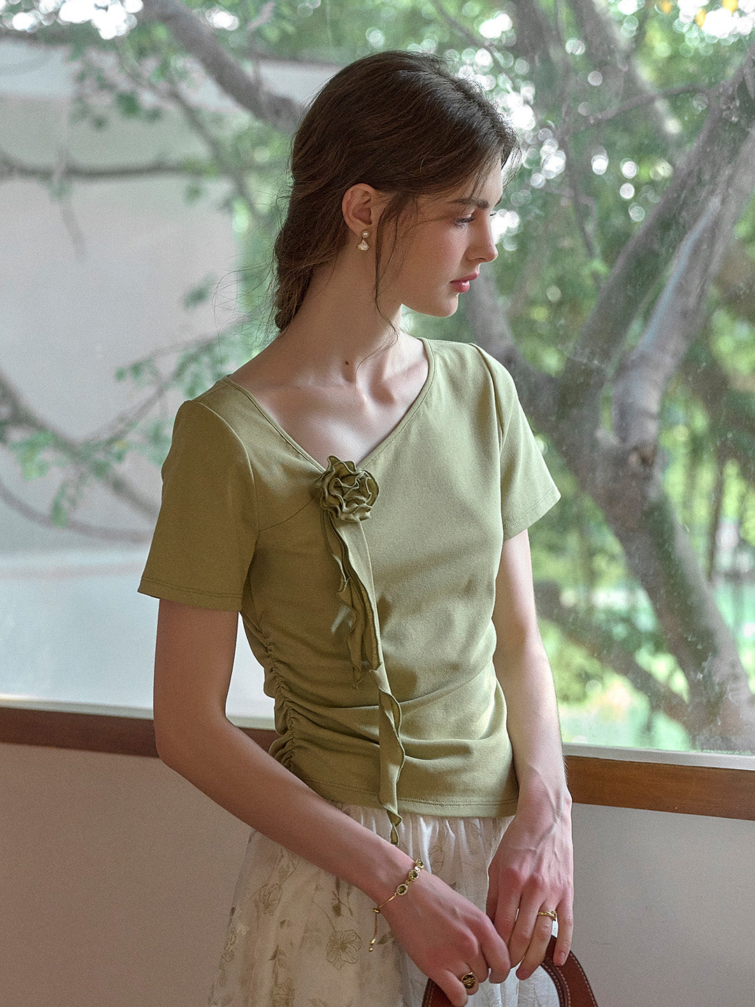 Emma Round Neck 3D Rose Cotton Blouse