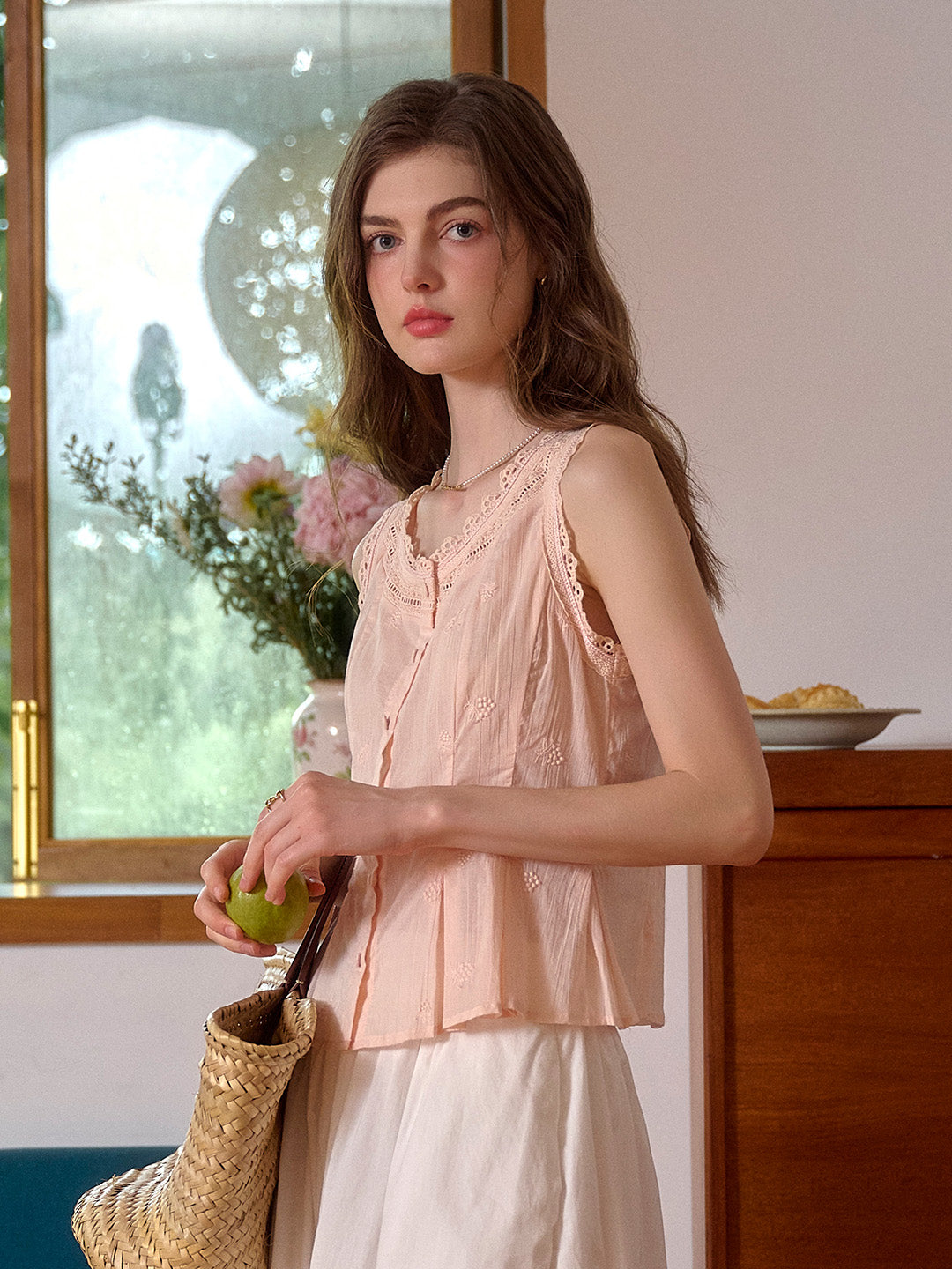 Lynn Round Neck Sleeveless 100% Cotton Blouse