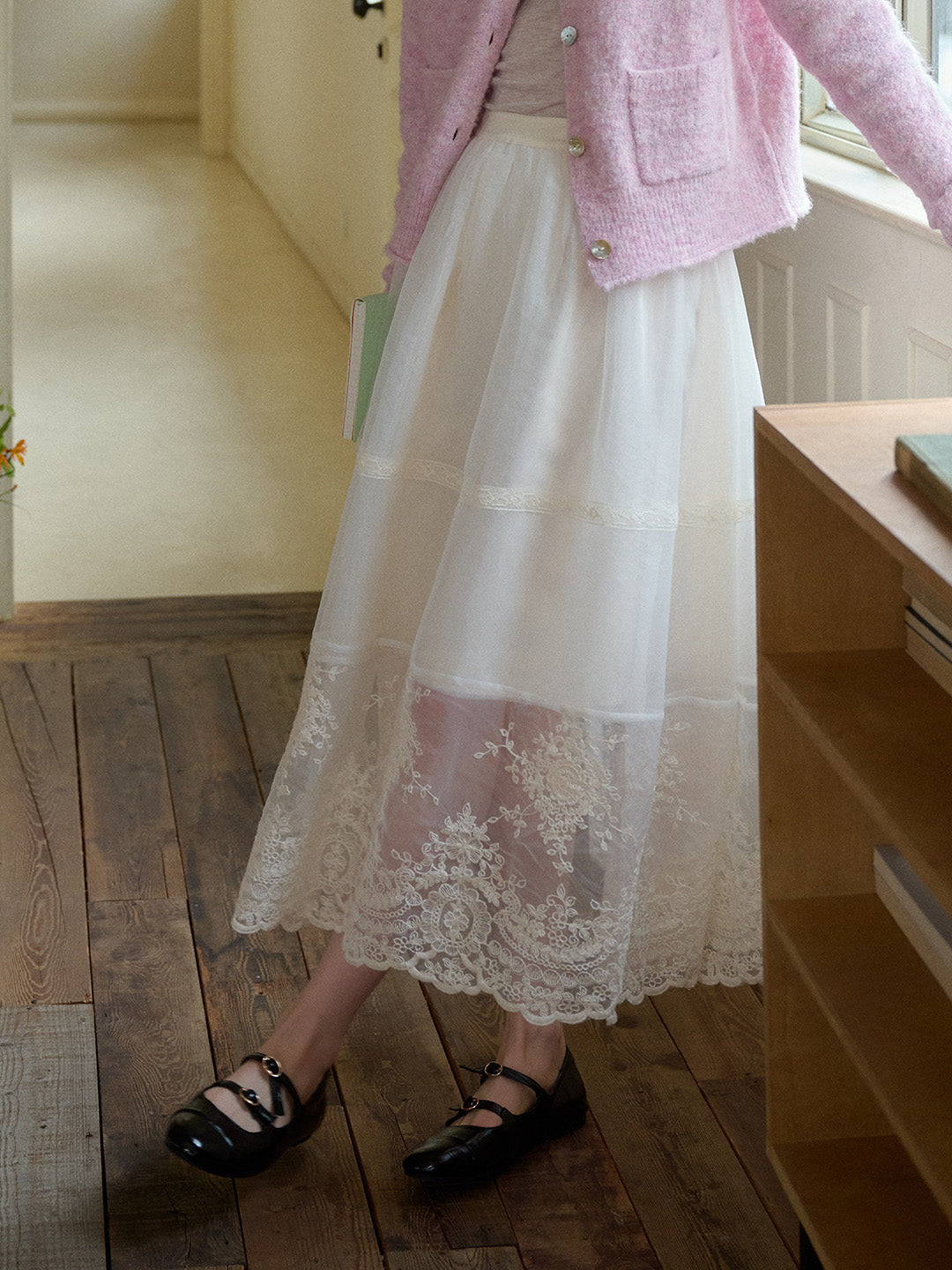 Demi Embroidery Texture Cotton Skirt