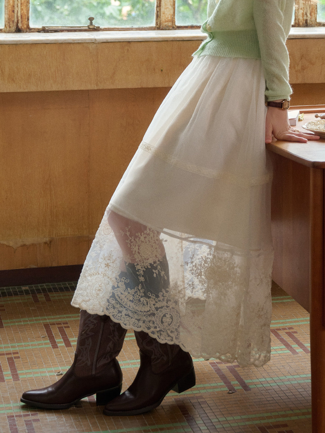 Demi Embroidery Texture Cotton Skirt