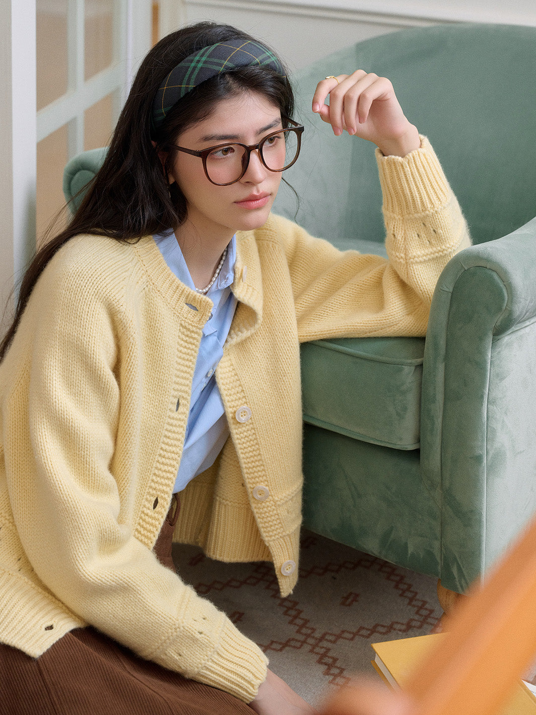 Alicia Round Neck Short 100%Wool Cardigan