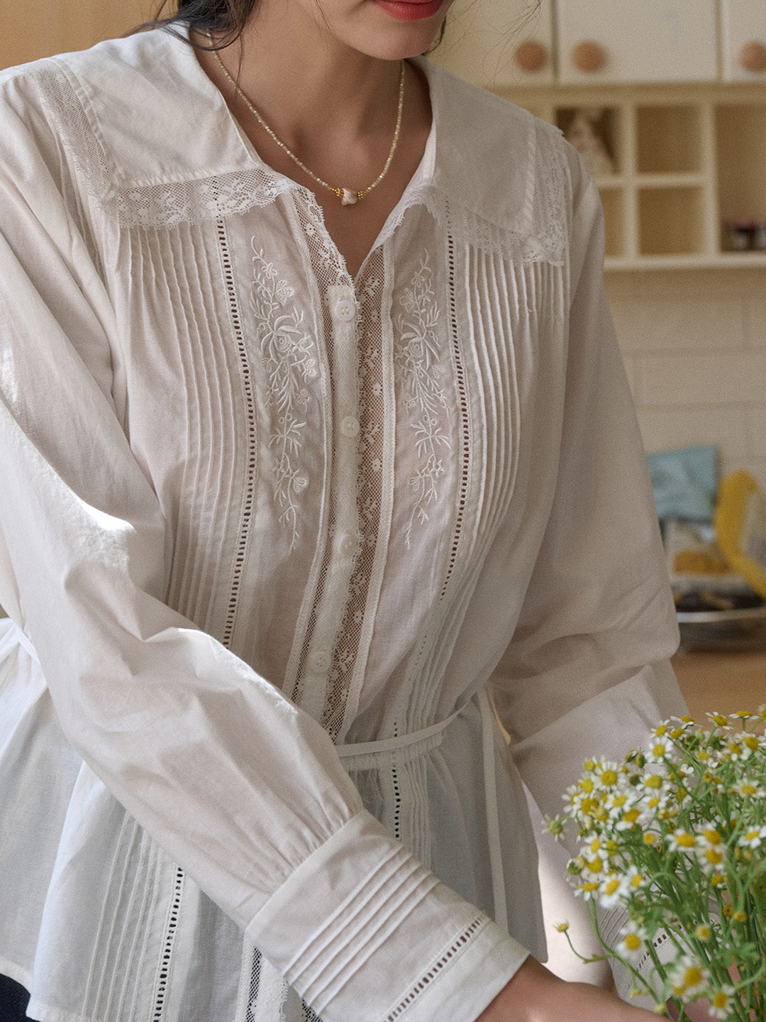Collins V-Neck Waisted Blouse