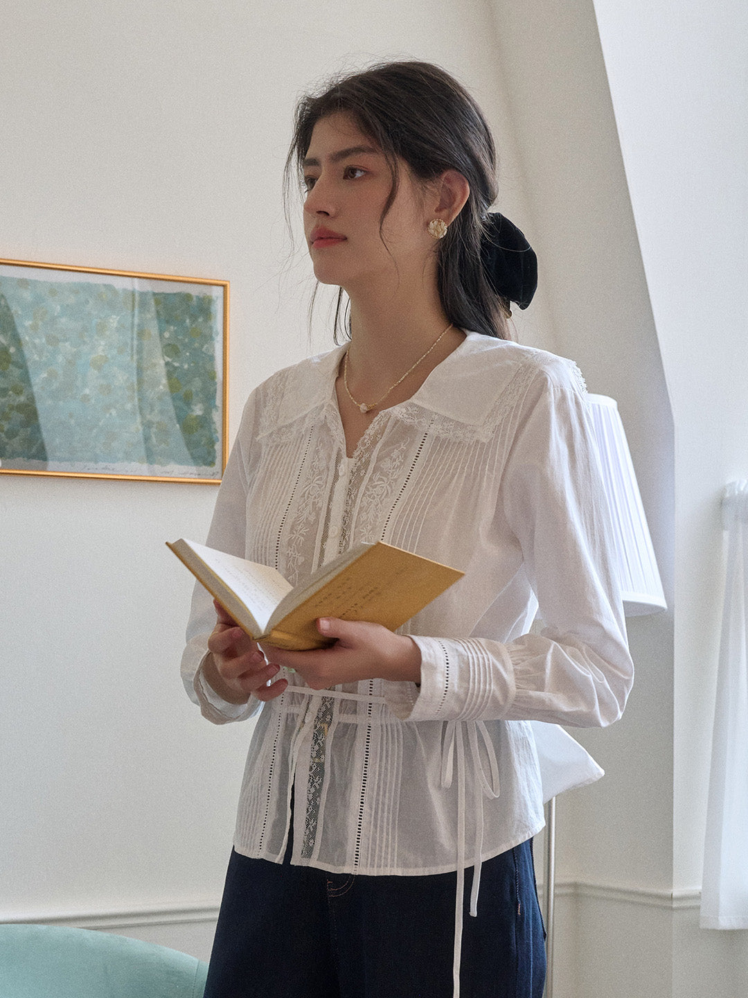 Collins V-Neck Waisted Blouse