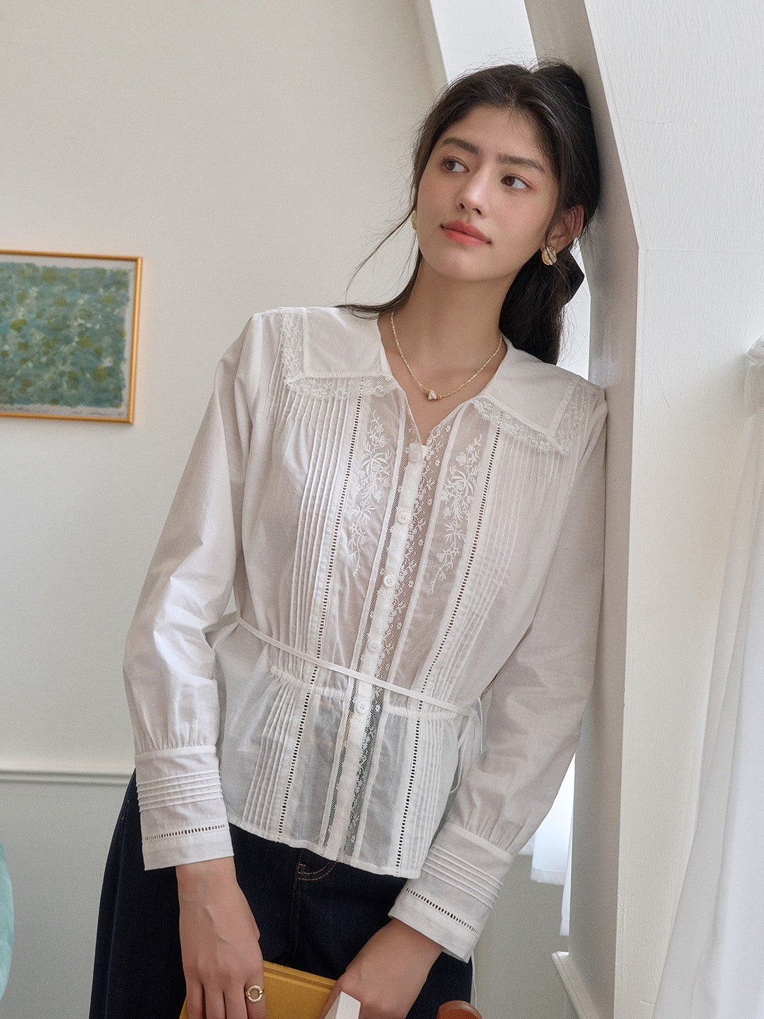 Collins V-Neck Waisted Blouse