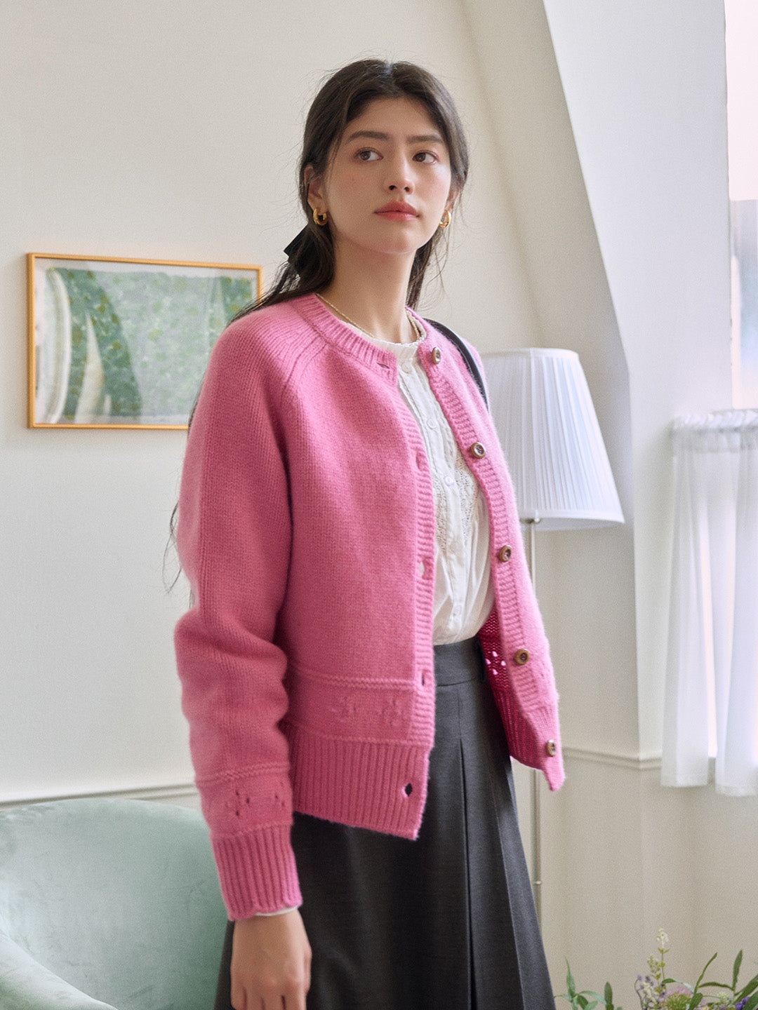 Alicia Round Neck Short 100%Wool Cardigan